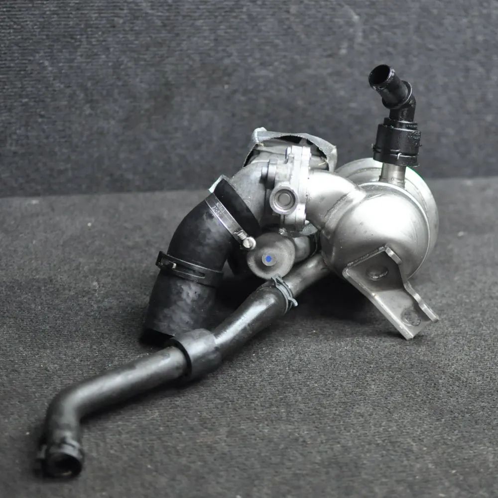 Audi A1 (8X) EGR jäähtytin EGR cooler — AUDI A1 (Sportback 8XA, 8XF) (2011...