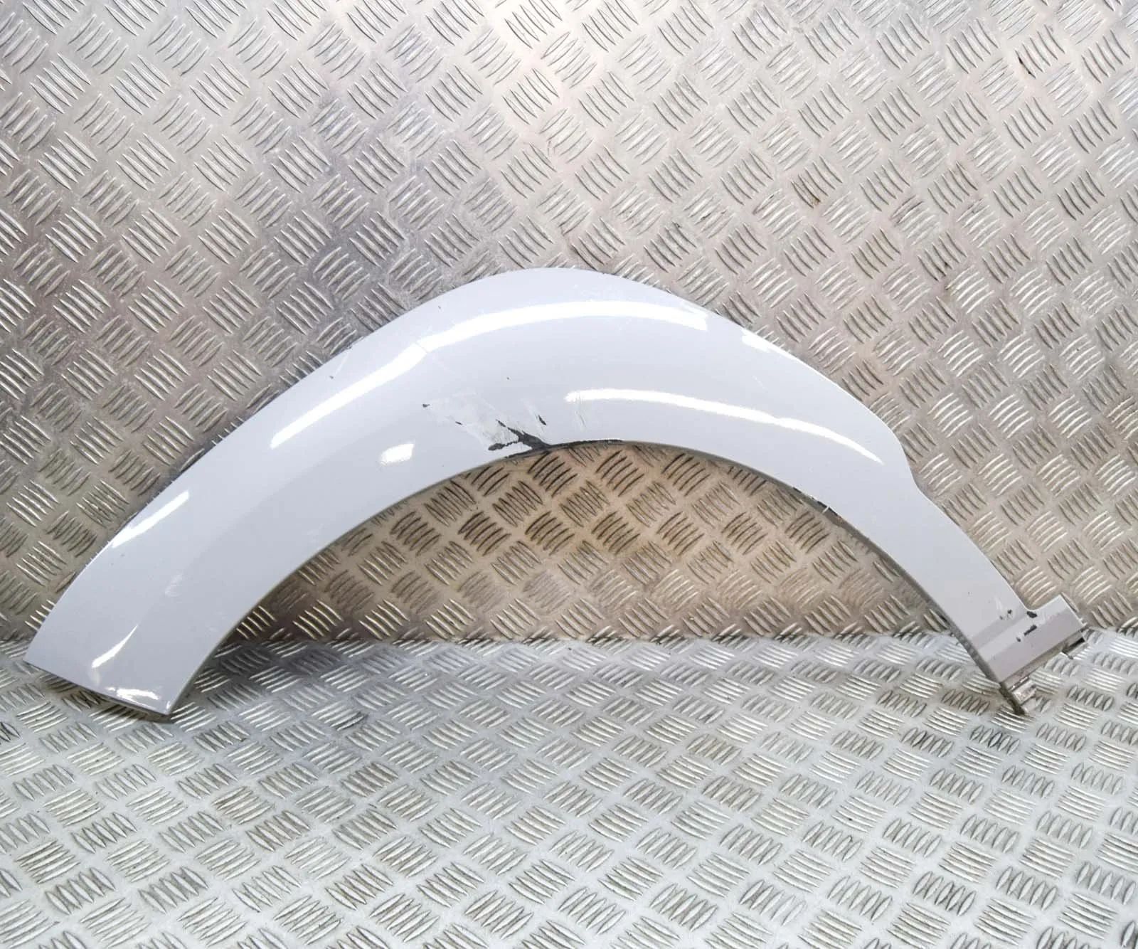 Hyundai Kona Wheel arch trim — front left Wheel arch trim — front left — HYUNDAI KONA (20...