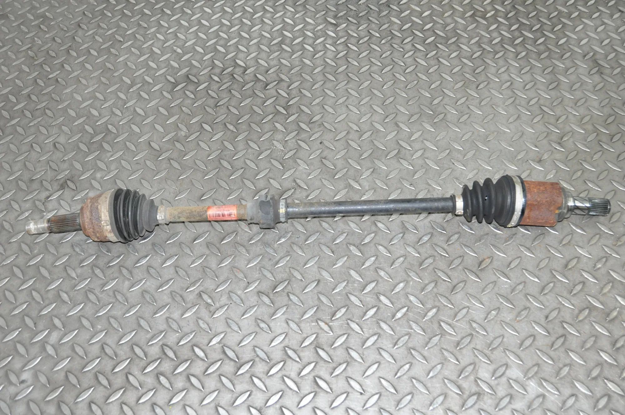 Nissan Note (E11) Front Right Driveshaft Front Right Driveshaft — NISSAN NOTE (E12) (201...