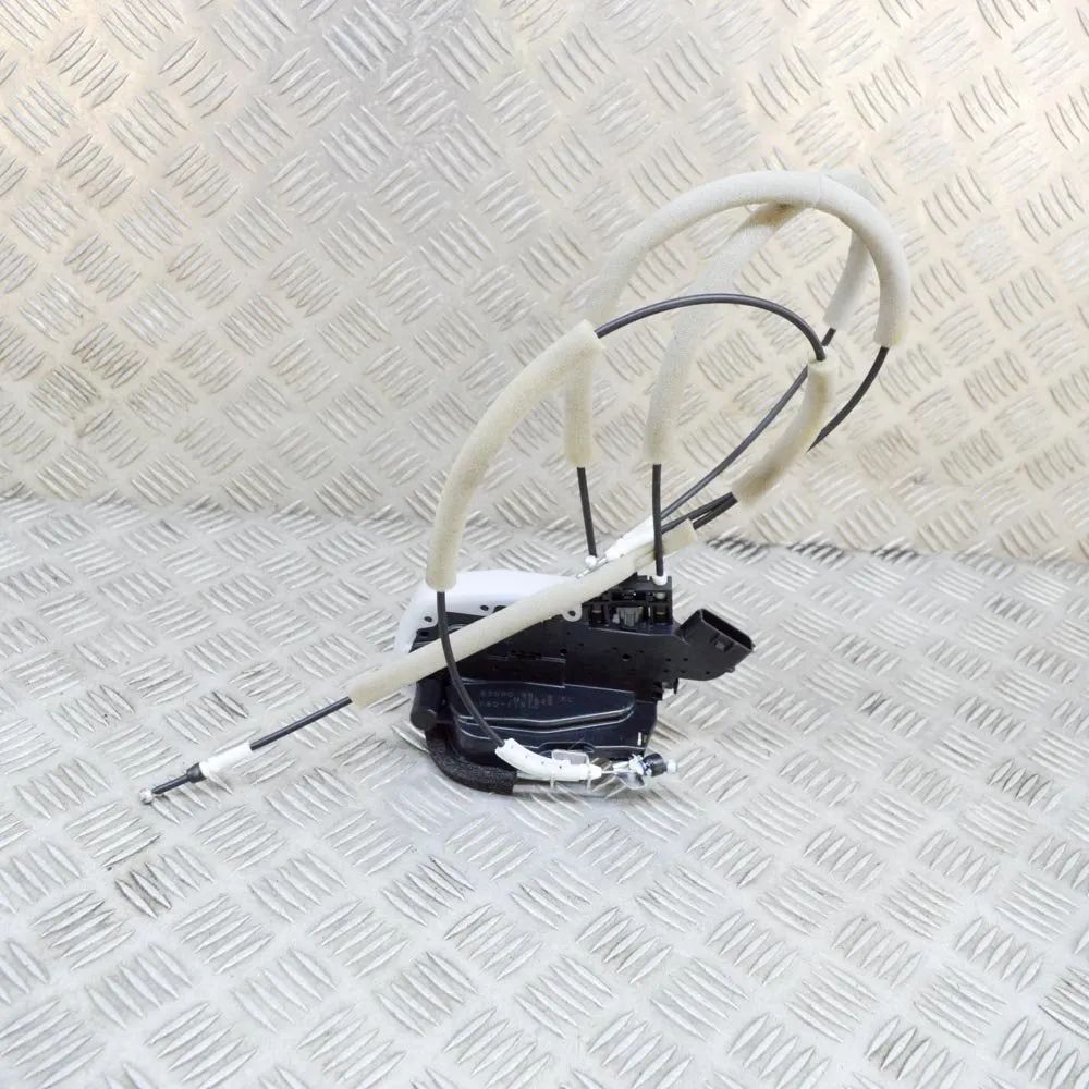 Nissan Leaf Door lock — front right Door lock — front right — NISSAN LEAF (ZE1) (20...