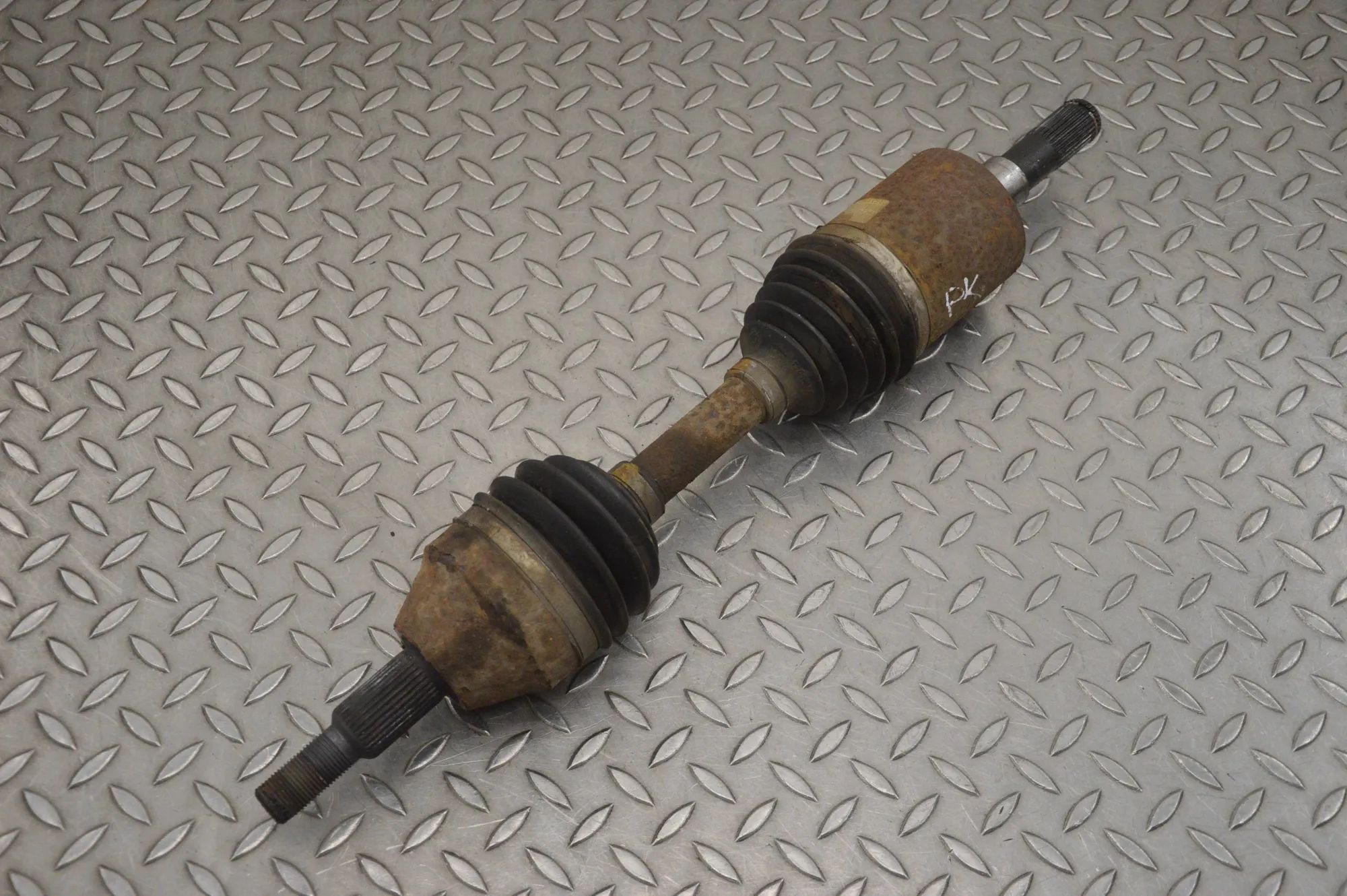 Jeep Cherokee / Liberty (KJ) Front Left Driveshaft Front Left Driveshaft — JEEP CHEROKEE (KK) (200...