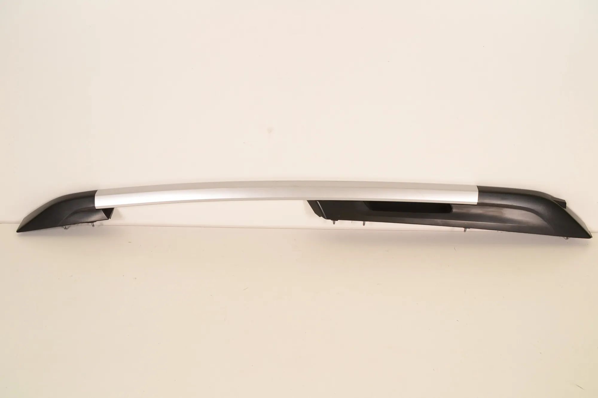 Subaru XV Left Side Roof Rail Left Side Roof Rail — SUBARU XV (_GP_) (2011-.....