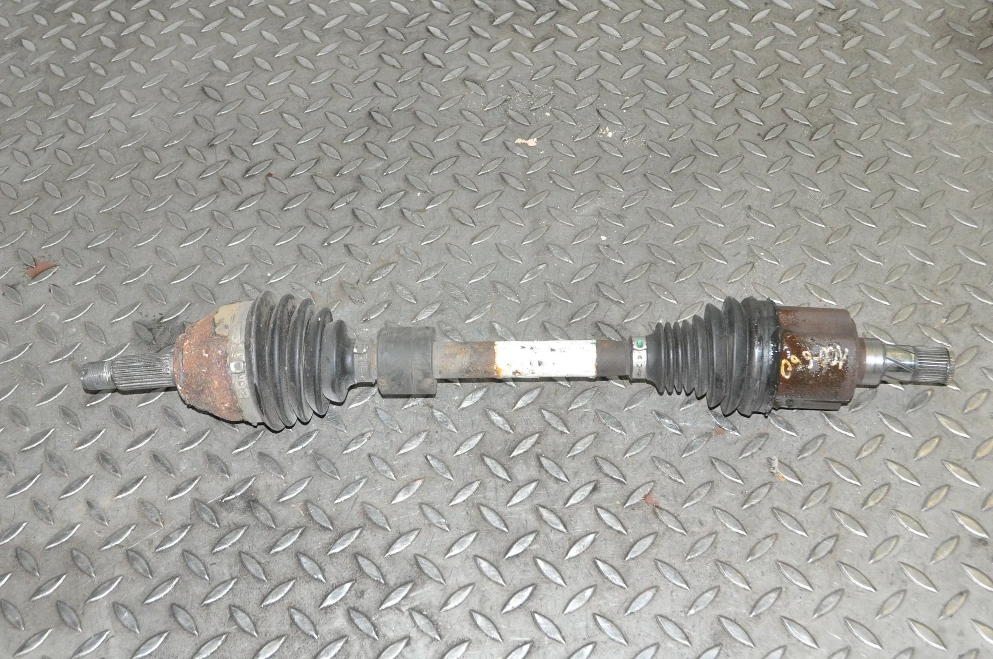 Mini Countryman, Paceman (R60 / R61) Front Left Driveshaft Front Left Driveshaft — MINI COUNTRYMAN (R60) (...