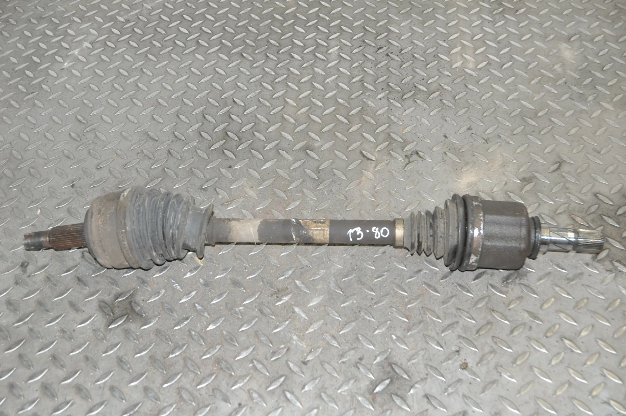 Renault Master Front Left Driveshaft Front Left Driveshaft — RENAULT MASTER (III Van...