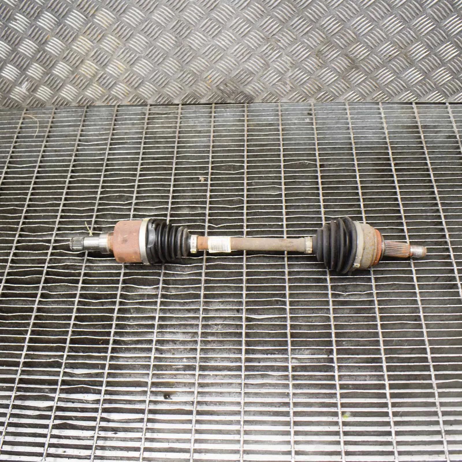 Ford Fiesta Front Left Driveshaft Front Left Driveshaft — FORD FIESTA (VII) (2017...