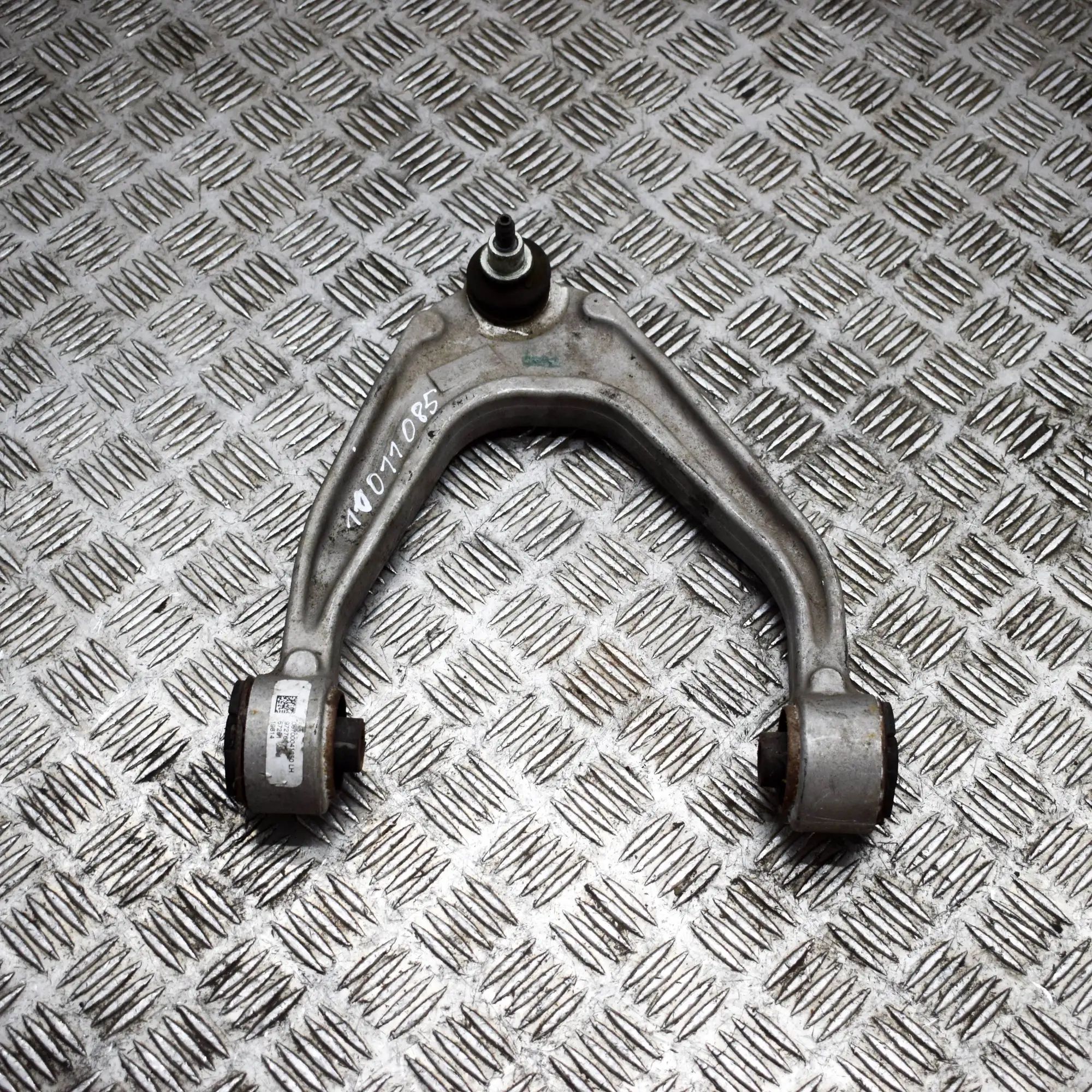 Maserati Ghibli Front Left Upper Control Arm Front Left Upper Control Arm — MASERATI GHIBLI ...