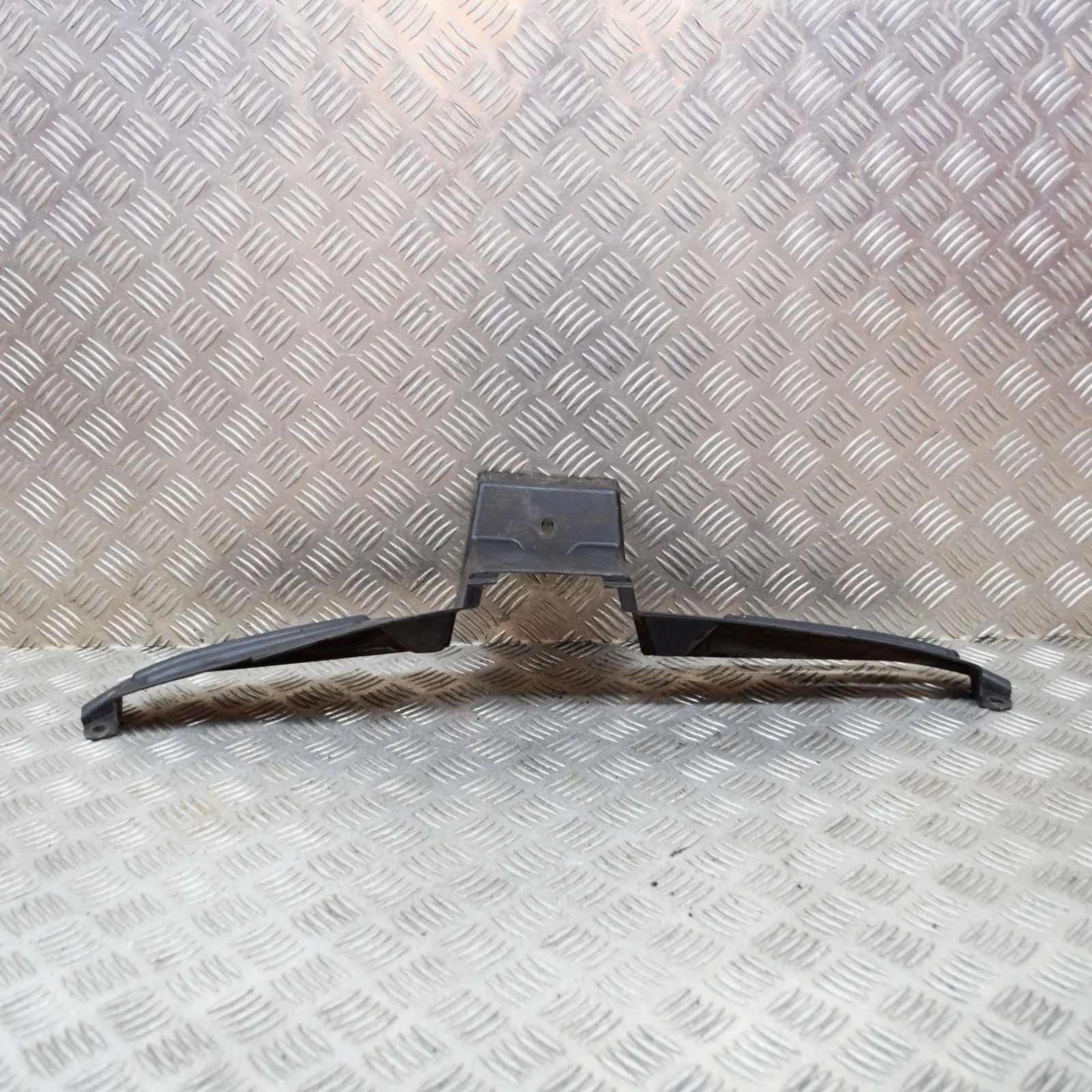 Mitsubishi Outlander Slam Panel Frame Plastic Trim Slam Panel Frame Plastic Trim — MITSUBISHI OUTL...
