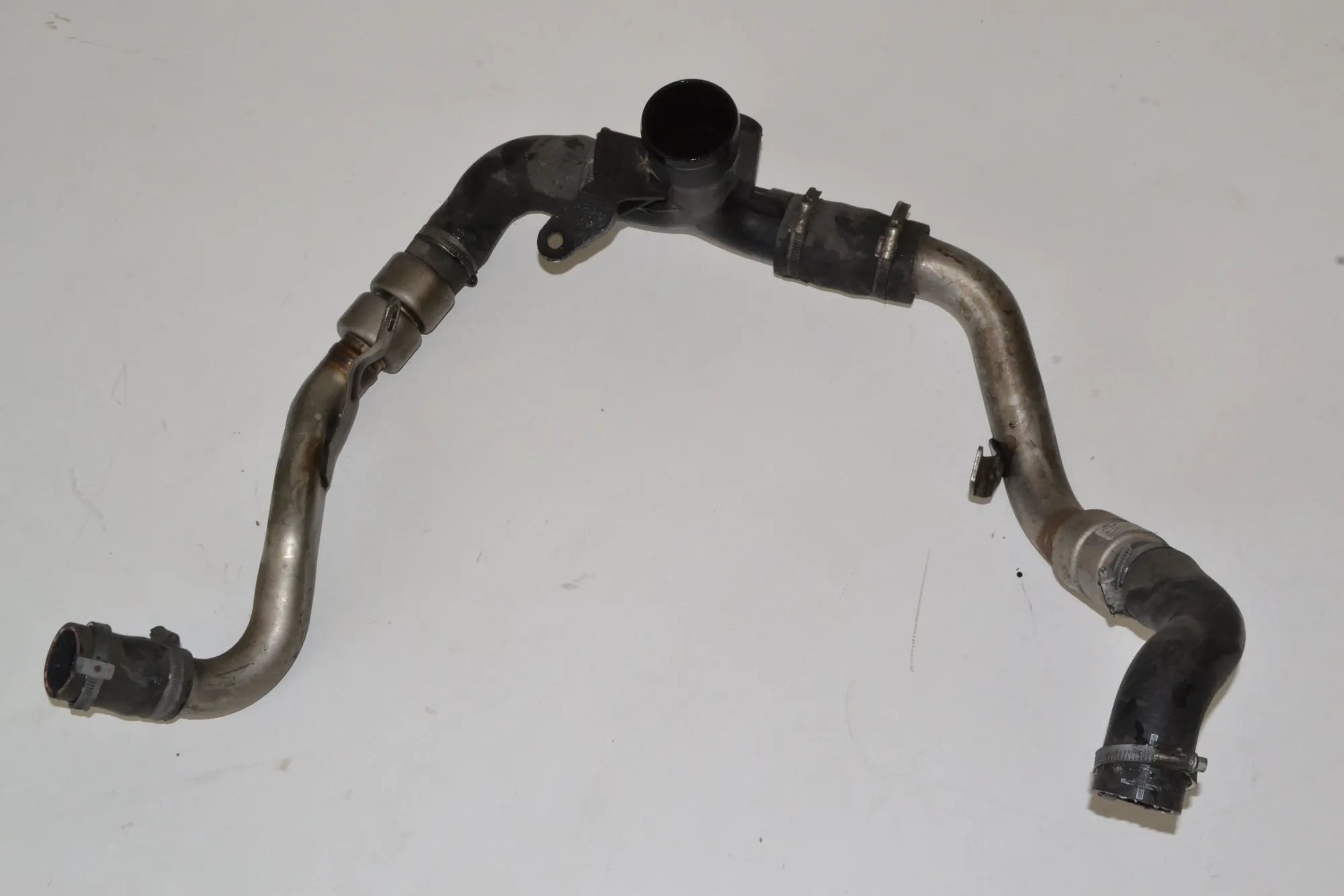 Jaguar XF Intercooler hose — left Intercooler hose — left — JAGUAR XF (X250) (200...
