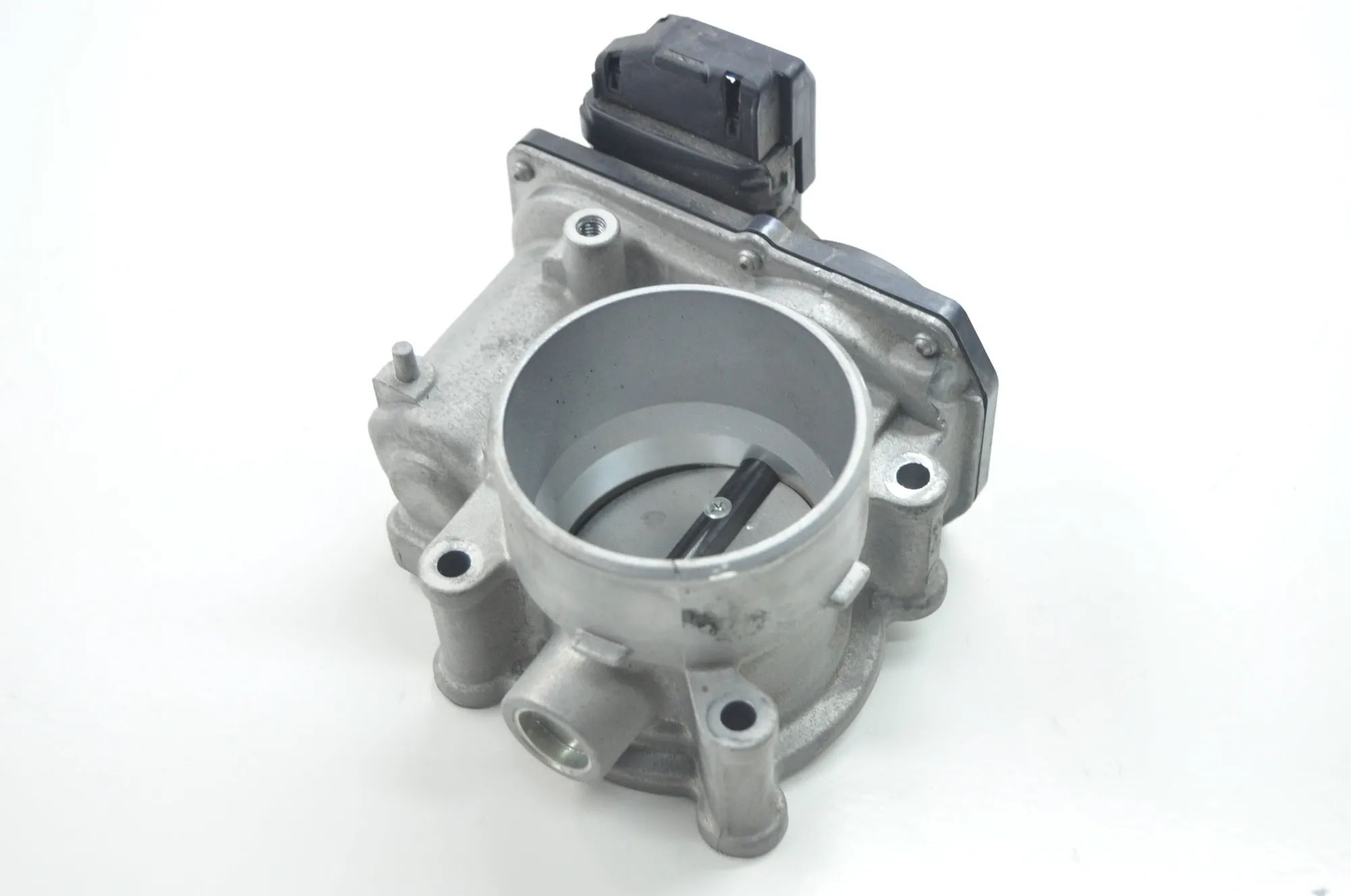 Mazda 3 (BM / BN) Throttle body Throttle body — MAZDA 3 (BM) (2013-...) — 15200...