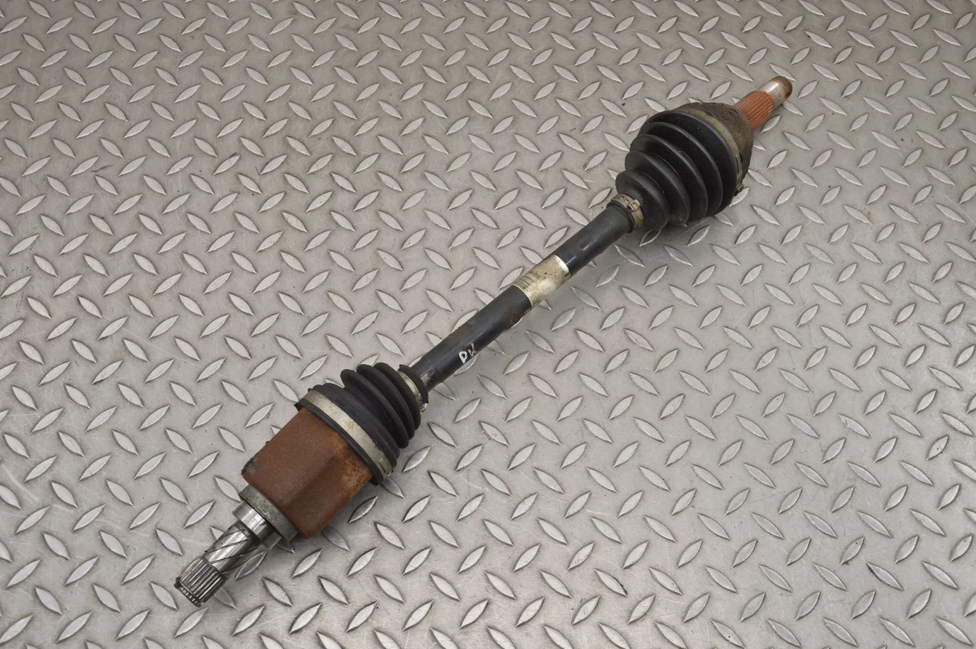 Nissan Juke Front Left Driveshaft Front Left Driveshaft — NISSAN JUKE (F15) (2010...