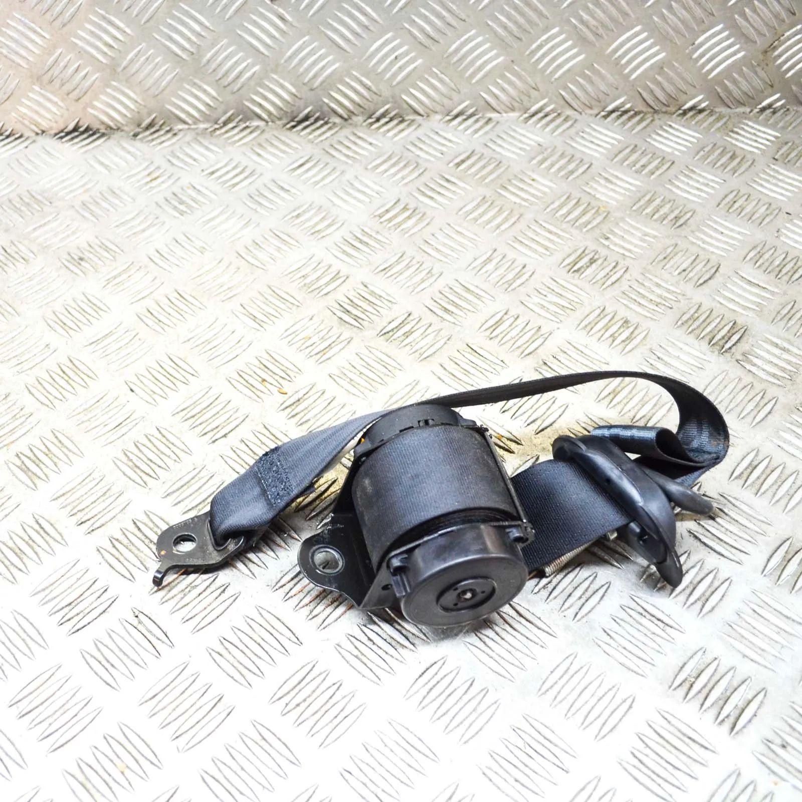 Honda Odyssey Rear Left Seatbelt Rear Left Seatbelt — HONDA ODYSSEY (RL6) (2017-...