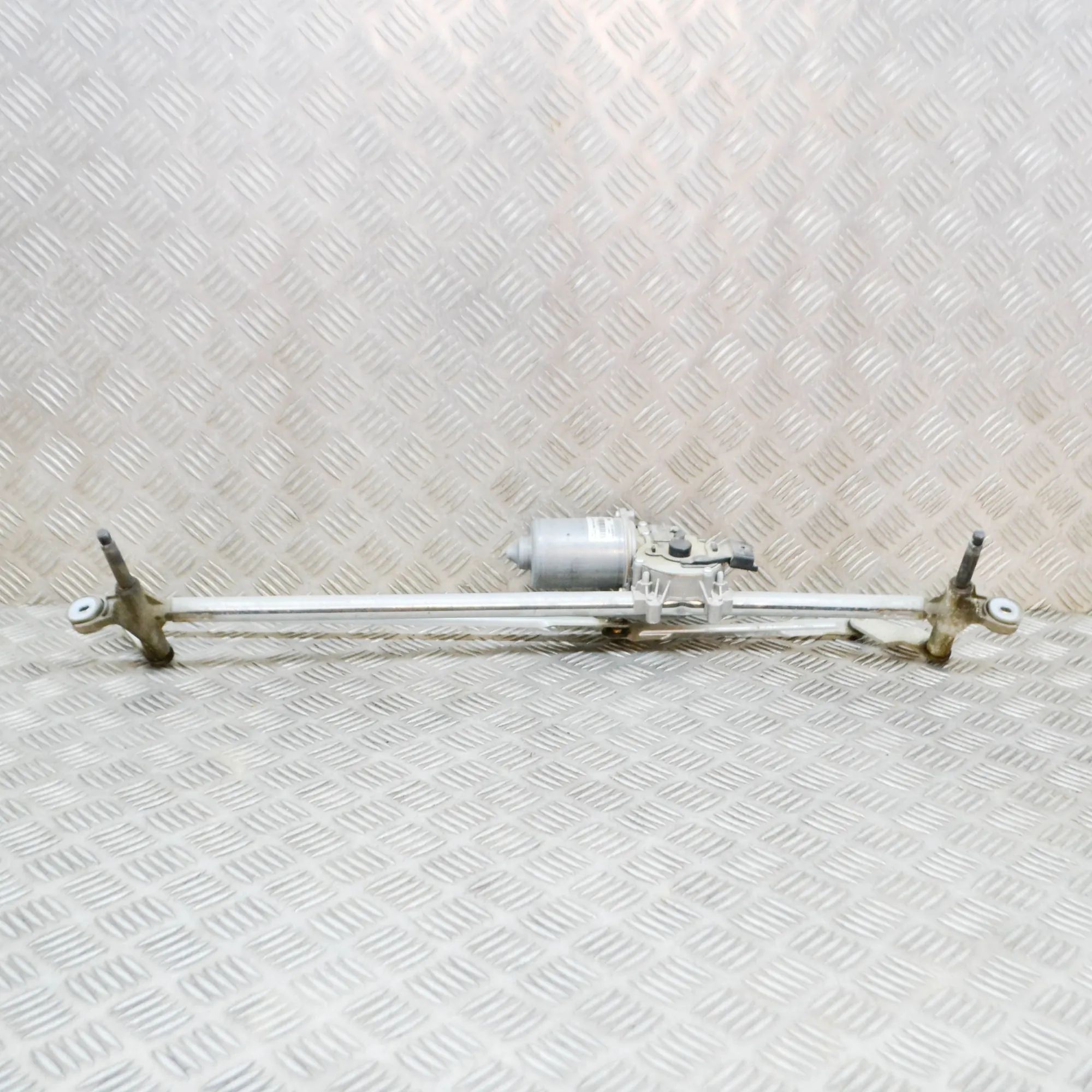 Renault Master Front Windshield Wiper Mechanism Front Windshield Wiper Mechanism — RENAULT MAST...