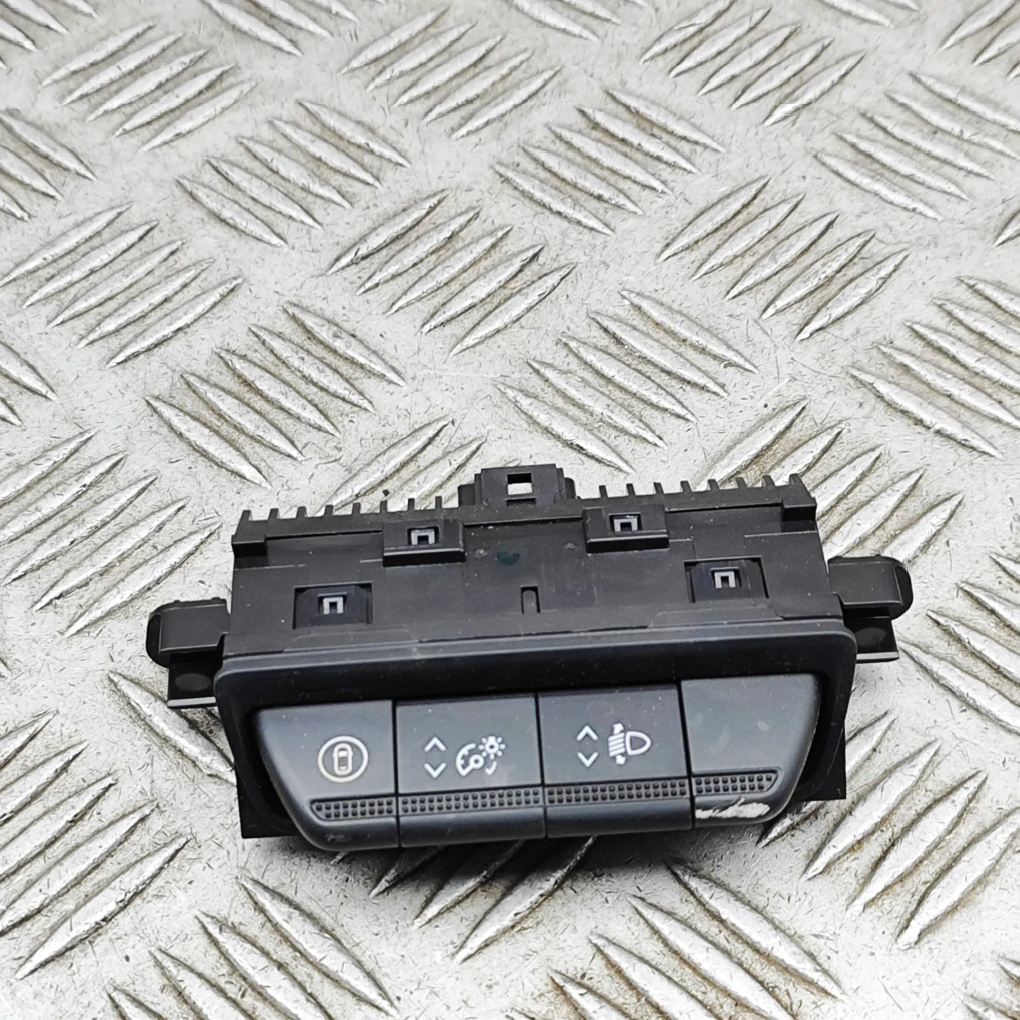 Renault Master Button Switch Panel Button Switch Panel — RENAULT MASTER (III Van F...