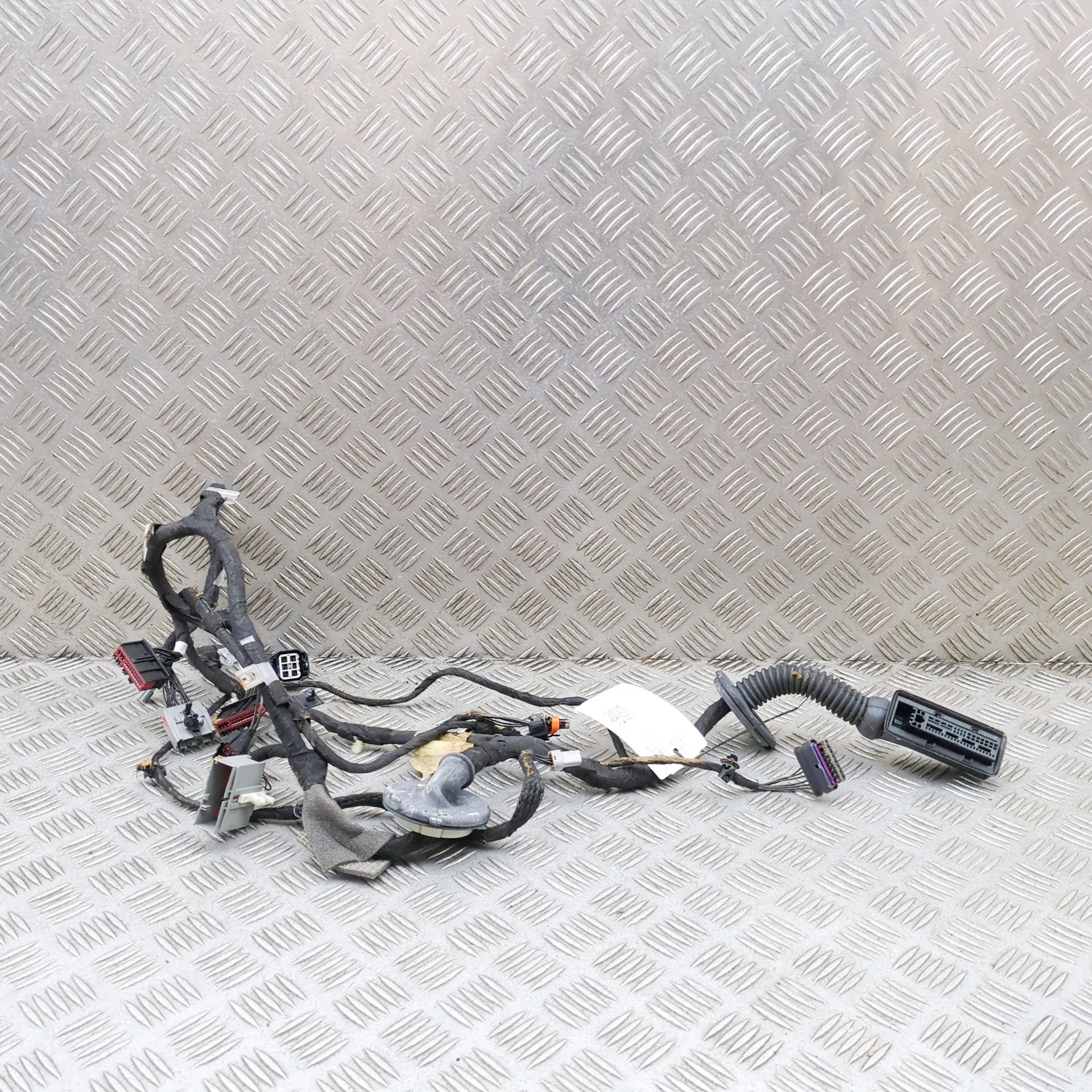 Land Rover Range Rover Sport (L494) Door wiring — front right Door wiring — front right — LAND ROVER RANGE RO...