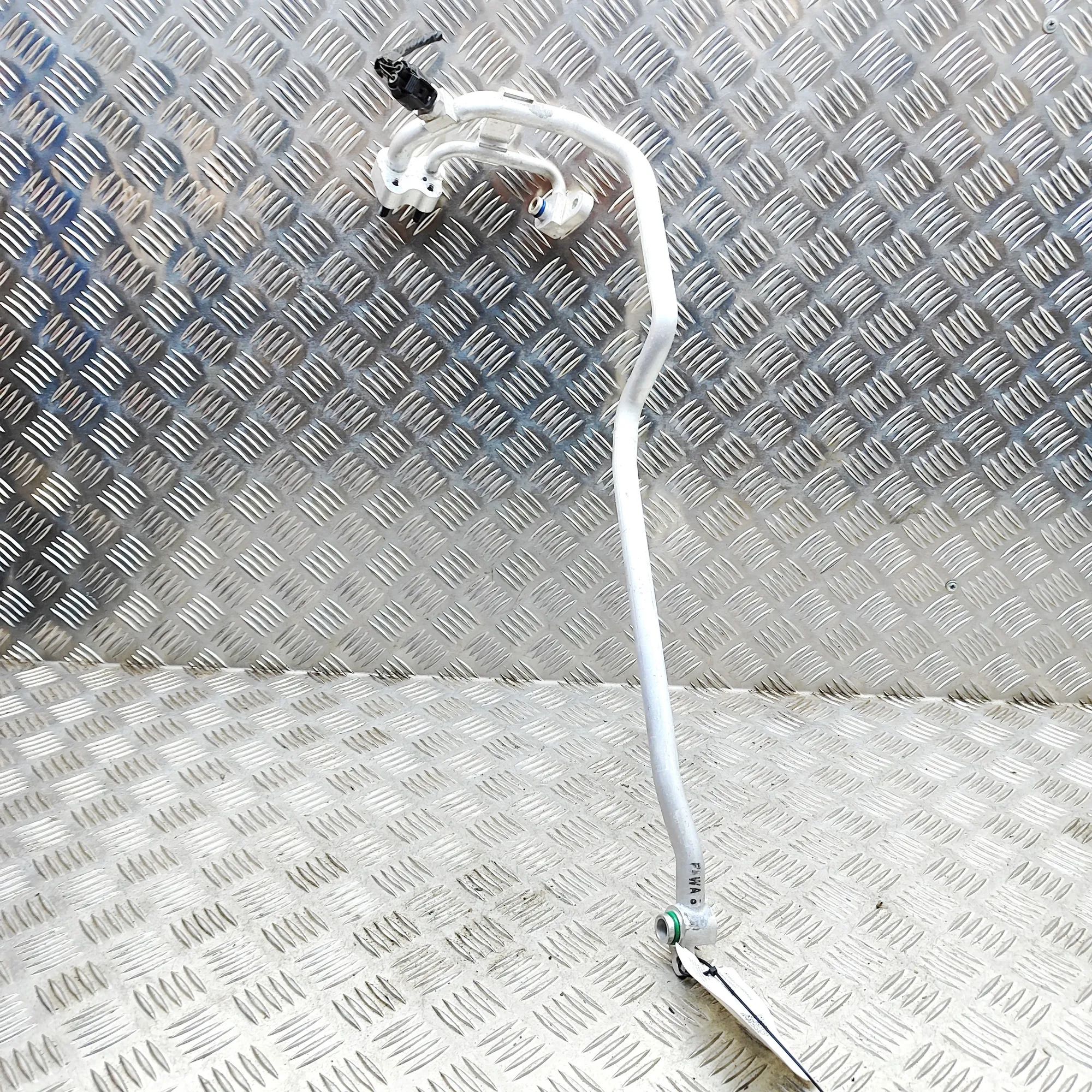 Kia Niro A/C Air Con Hose Pipe A/C Air Con Hose Pipe — KIA NIRO (2016-...) — 9...