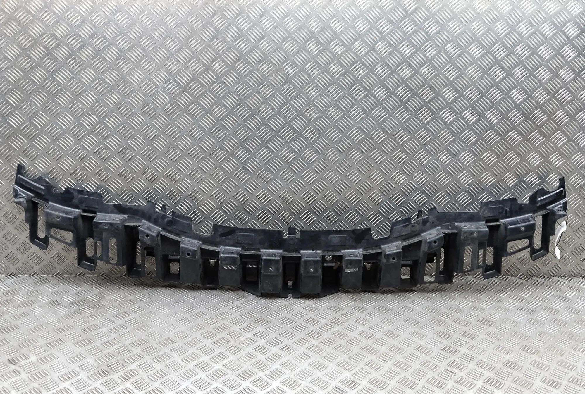 Land Rover Range Rover Sport (L494) Bumper Support Bracket Bumper Support Bracket — LAND ROVER RANGE ROVER...