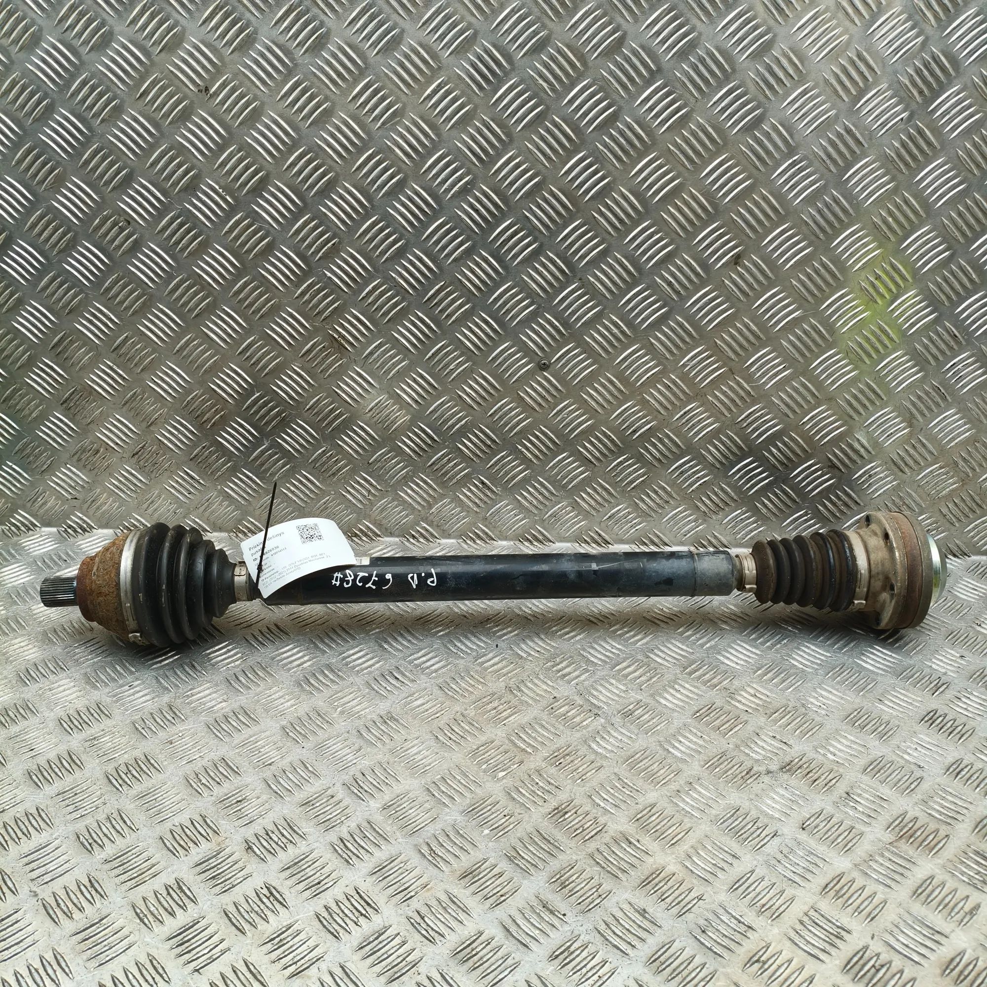 Volkswagen Golf 7 Front Right Driveshaft Front Right Driveshaft — VW GOLF (VII 5G1, BQ1,...