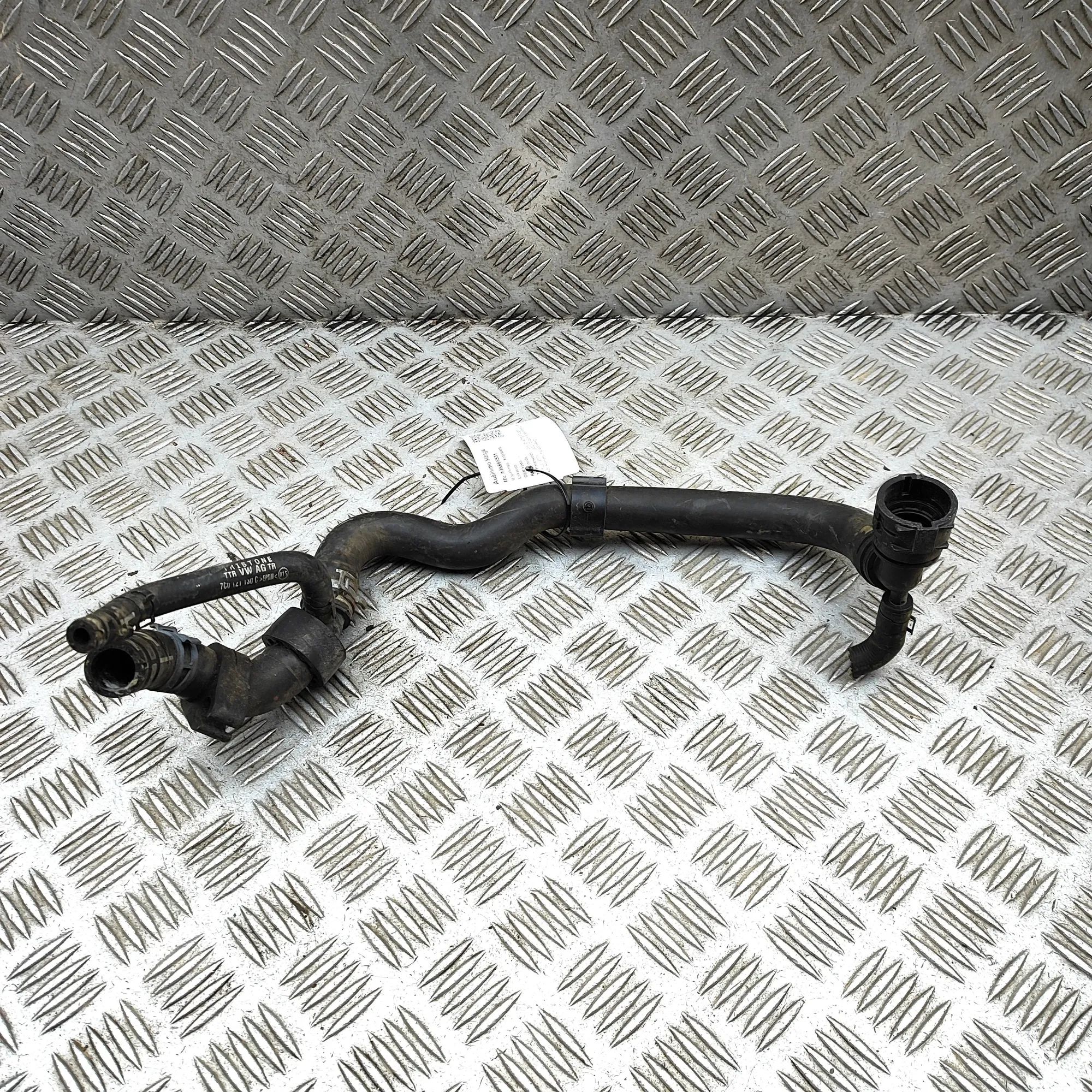 Volkswagen Crafter Coolant hose Coolant hose — VW CRAFTER (Van SY_) (2016-...) ...