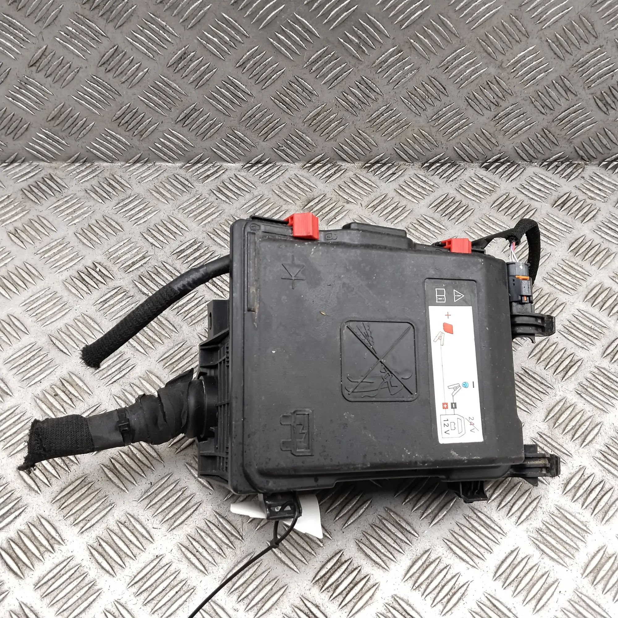 Citroen Berlingo Fuse box Fuse box — CITROEN BERLINGO (K9) (2018-...) — 9...
