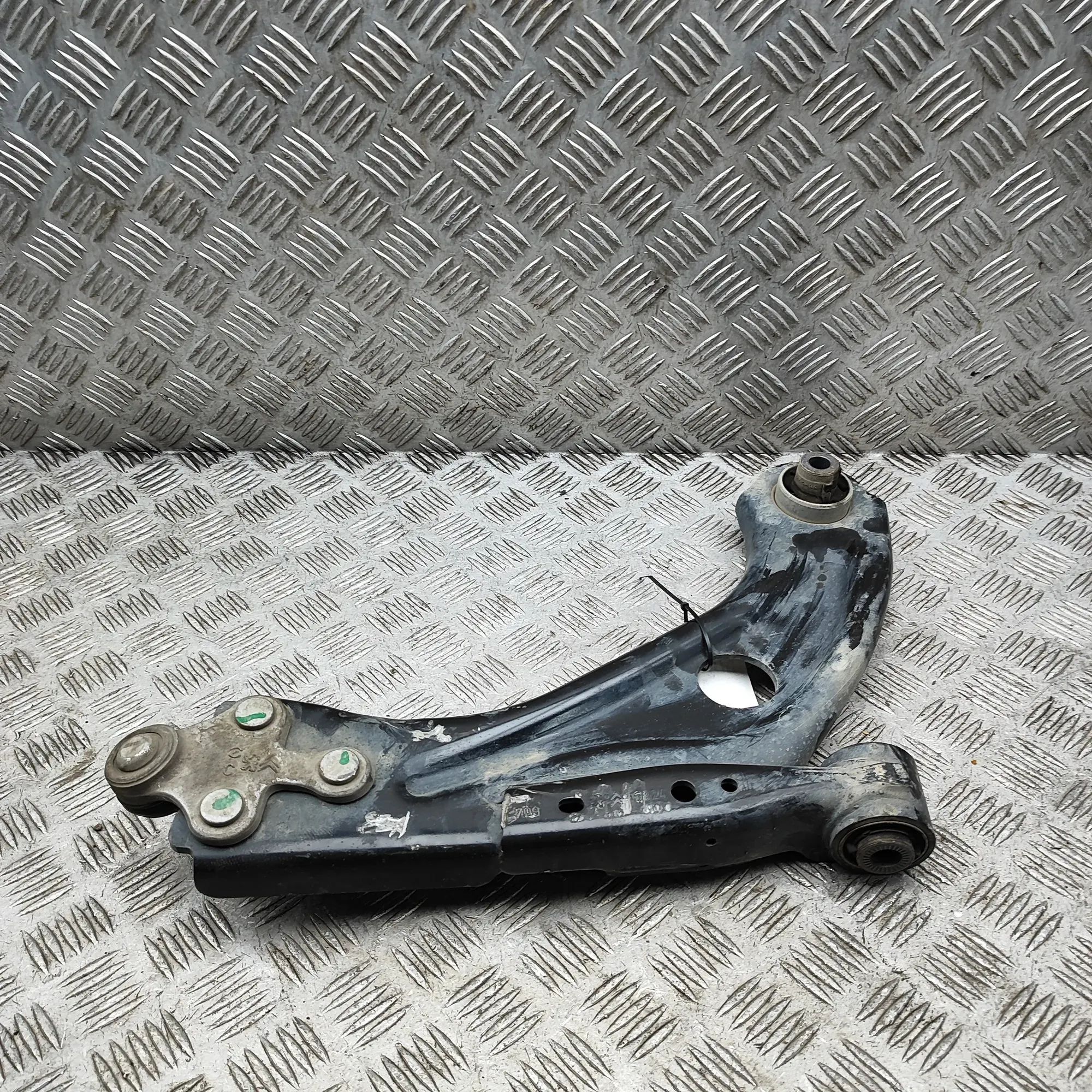 Citroen Berlingo Front Left Lower Control Arm Front Left Lower Control Arm — CITROEN BERLINGO...