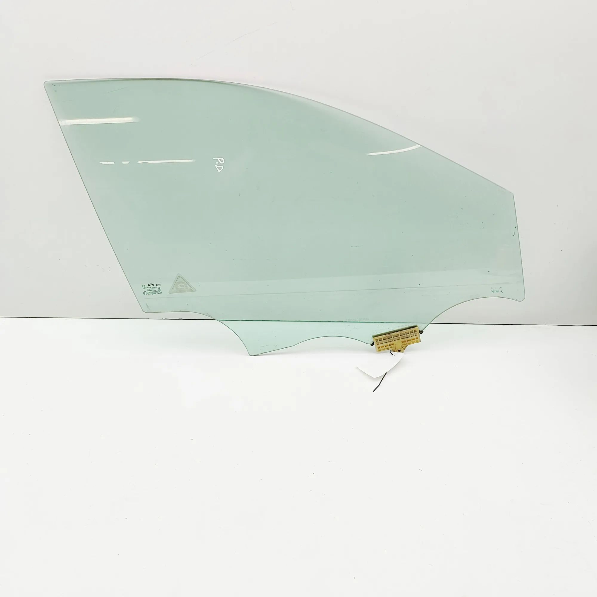 Hyundai Santa Fe Front Right Door Window Front Right Door Window — HYUNDAI SANTA (FÉ III...