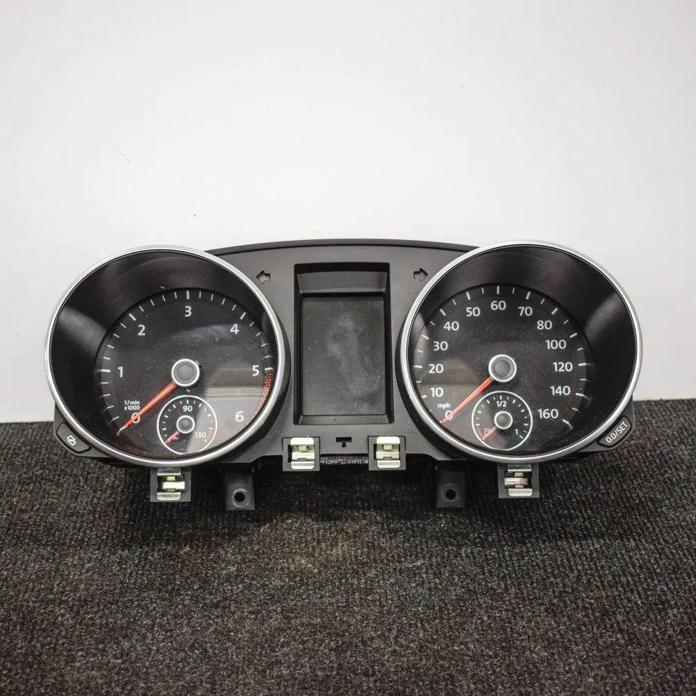 Volkswagen Golf 6 Instrument Cluster Speedometer Instrument Cluster Speedometer — VW GOLF (VI 5K...