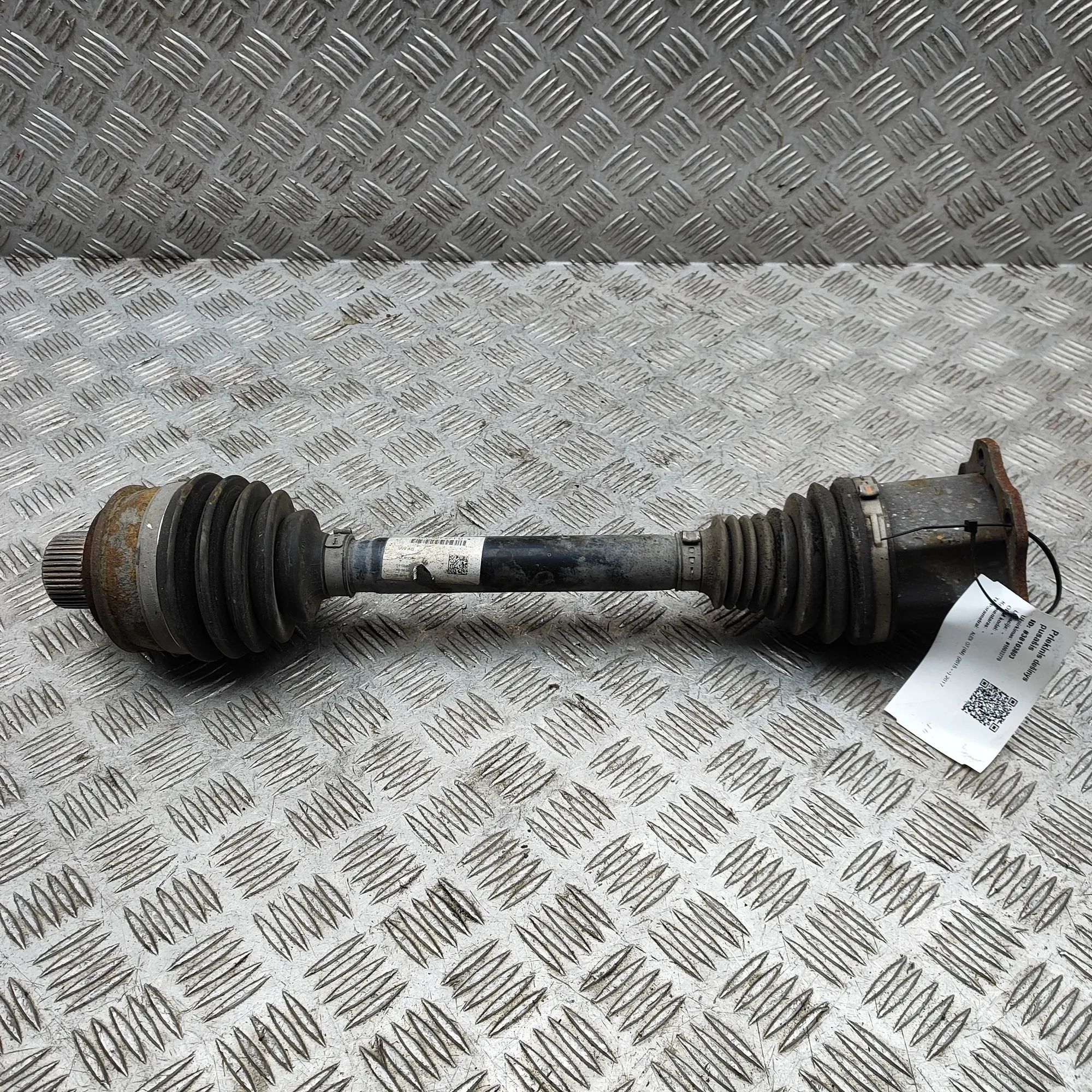 Audi Q7 (4M) Front Right Driveshaft Front Right Driveshaft — AUDI Q7 (4M) (2015-......