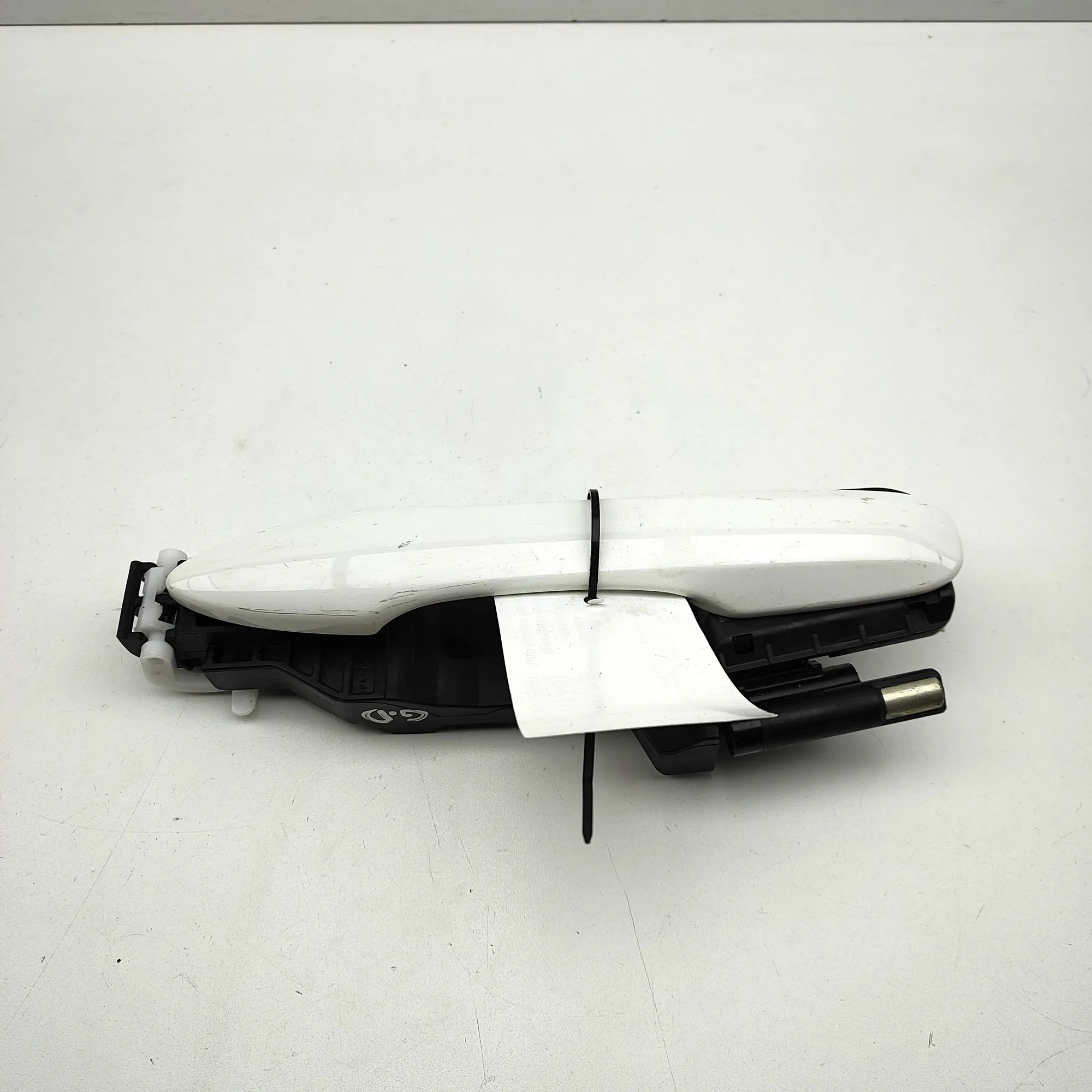 Toyota Corolla Exterior door handle — rear right Exterior door handle — rear right — TOYOTA CORO...