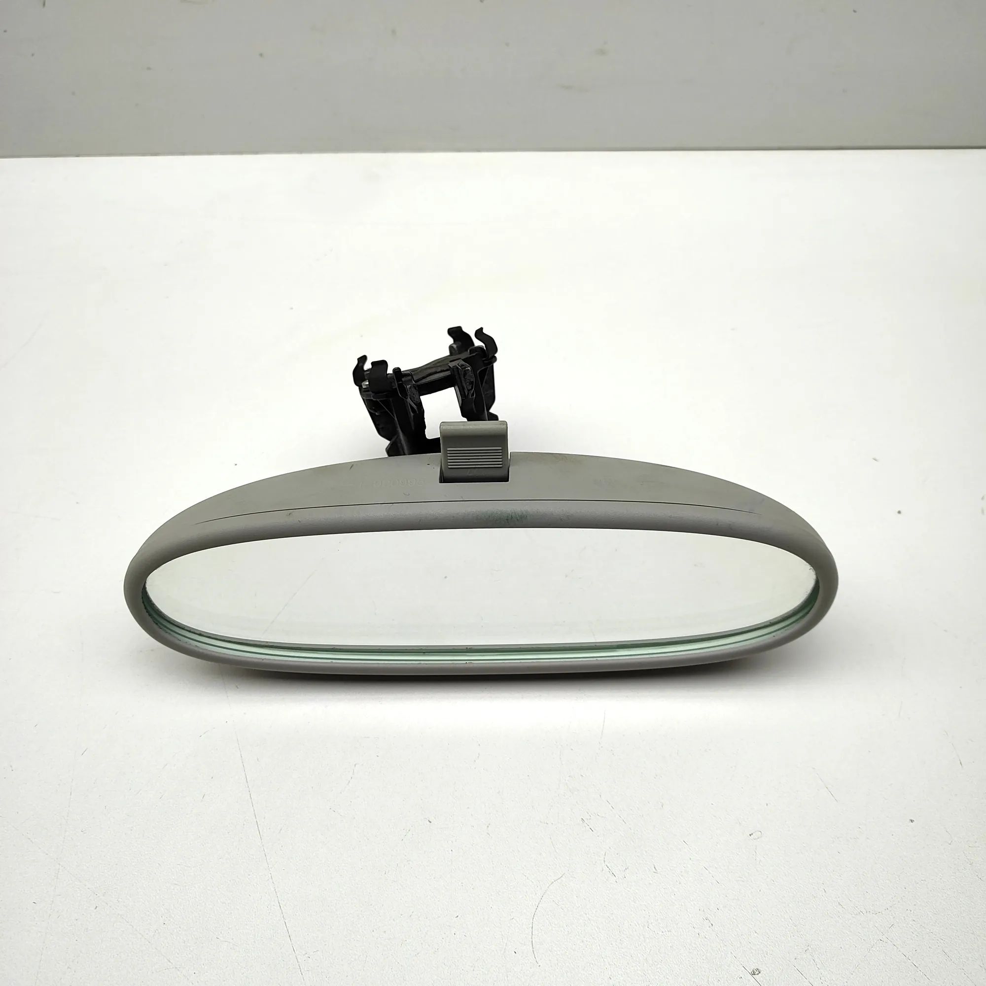 Audi A3 (8V) Interior Rear View Mirror Interior Rear View Mirror — AUDI A3 (Sportback ...