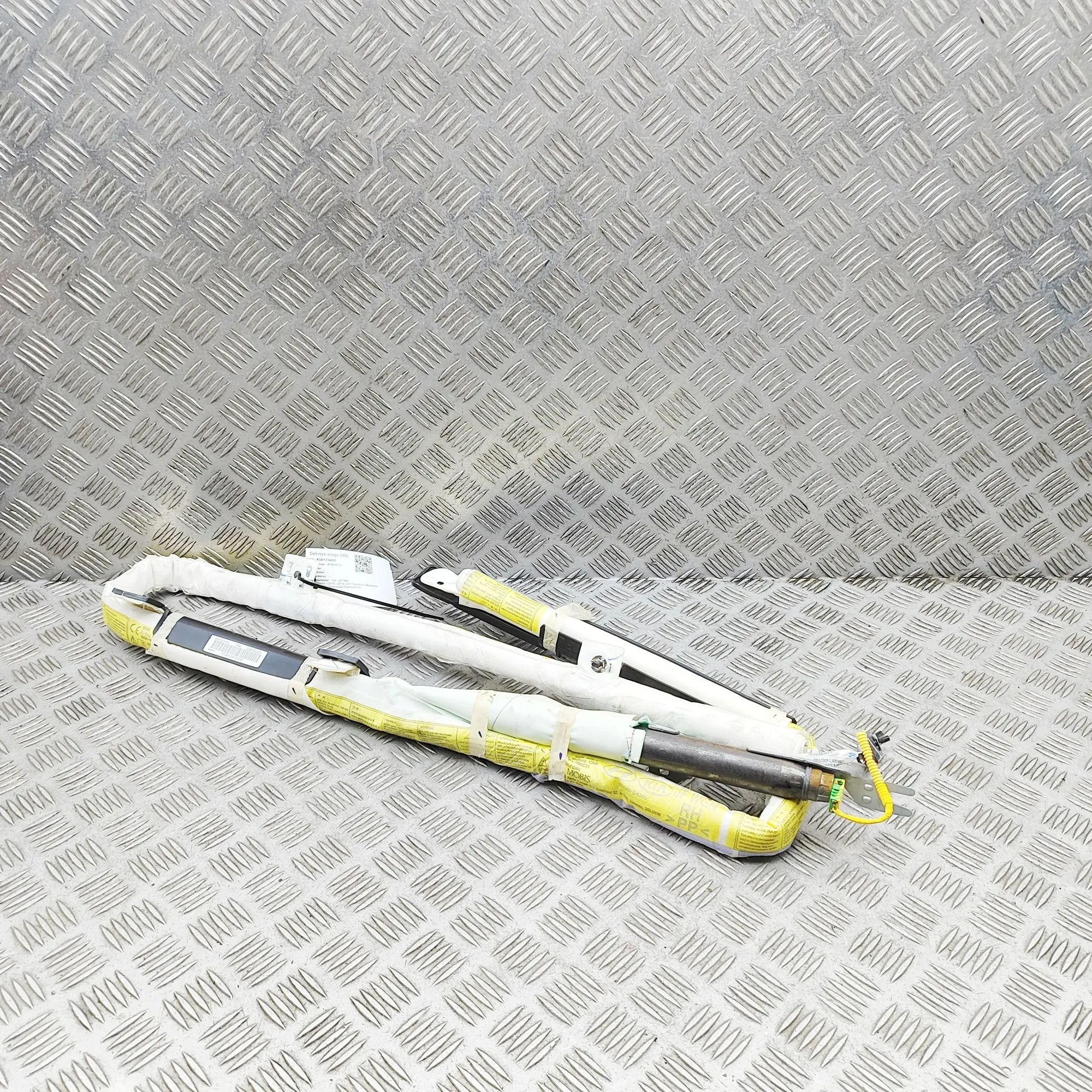 Kia Optima (JF) Right Side Roof Safety Curtain SRS Right Side Roof Safety Curtain SRS — KIA OPTIMA...