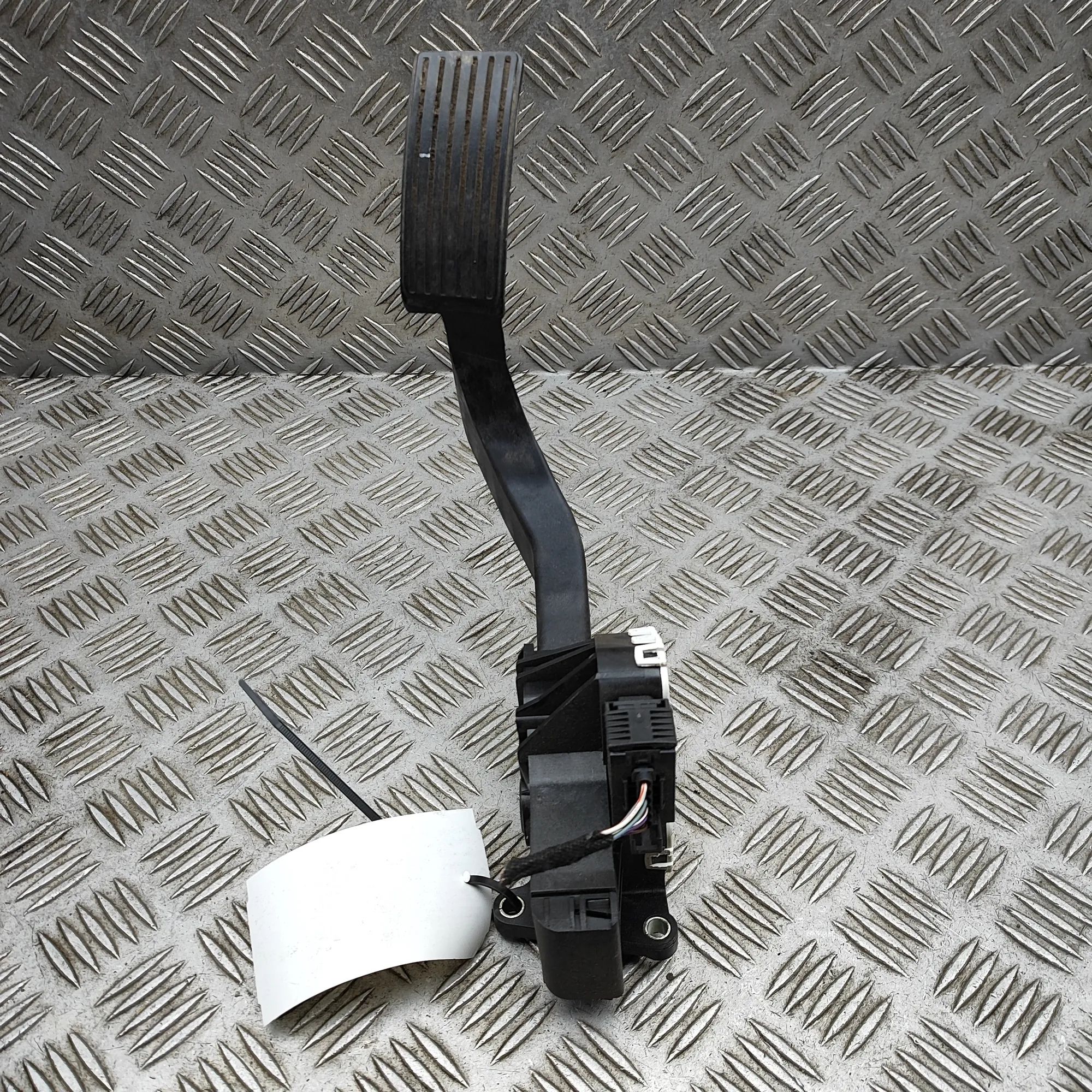 Peugeot Boxer Throttle Pedal Throttle Pedal — PEUGEOT BOXER (Minibus / passe...
