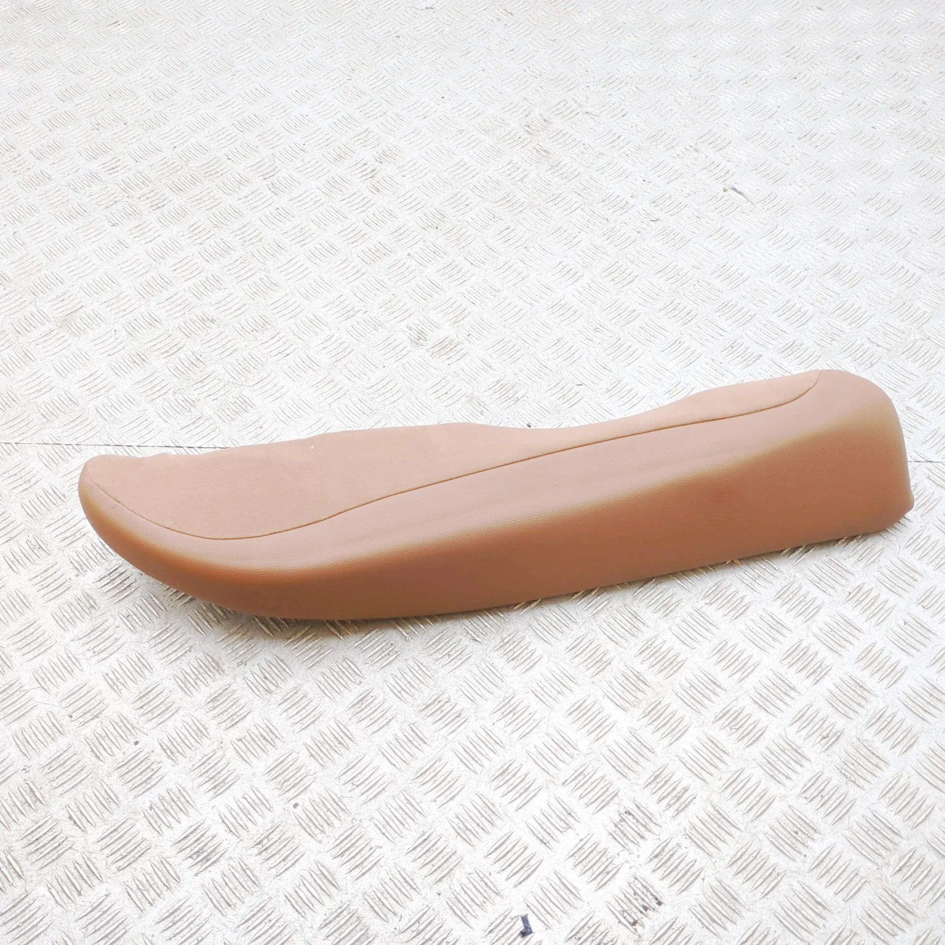 Maserati Ghibli Rear Right Seat Trim Rear Right Seat Trim — MASERATI GHIBLI (M157) (...