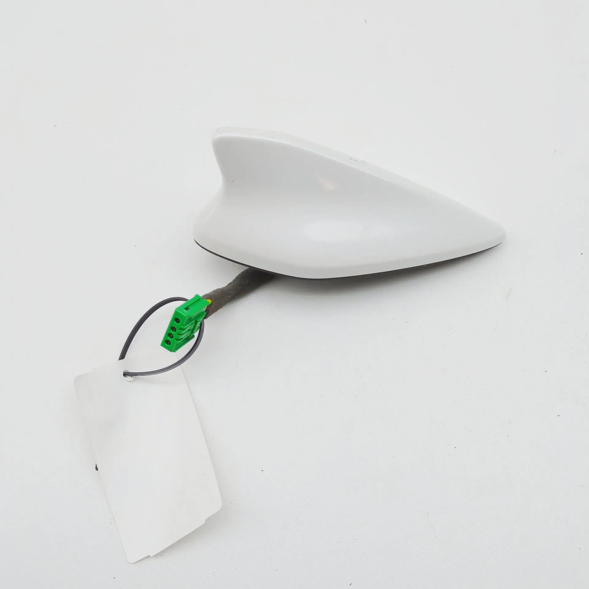 Kia EV6 antenna Antenna — KIA EV6 (CV) (2021-...) — 96210-CV500...