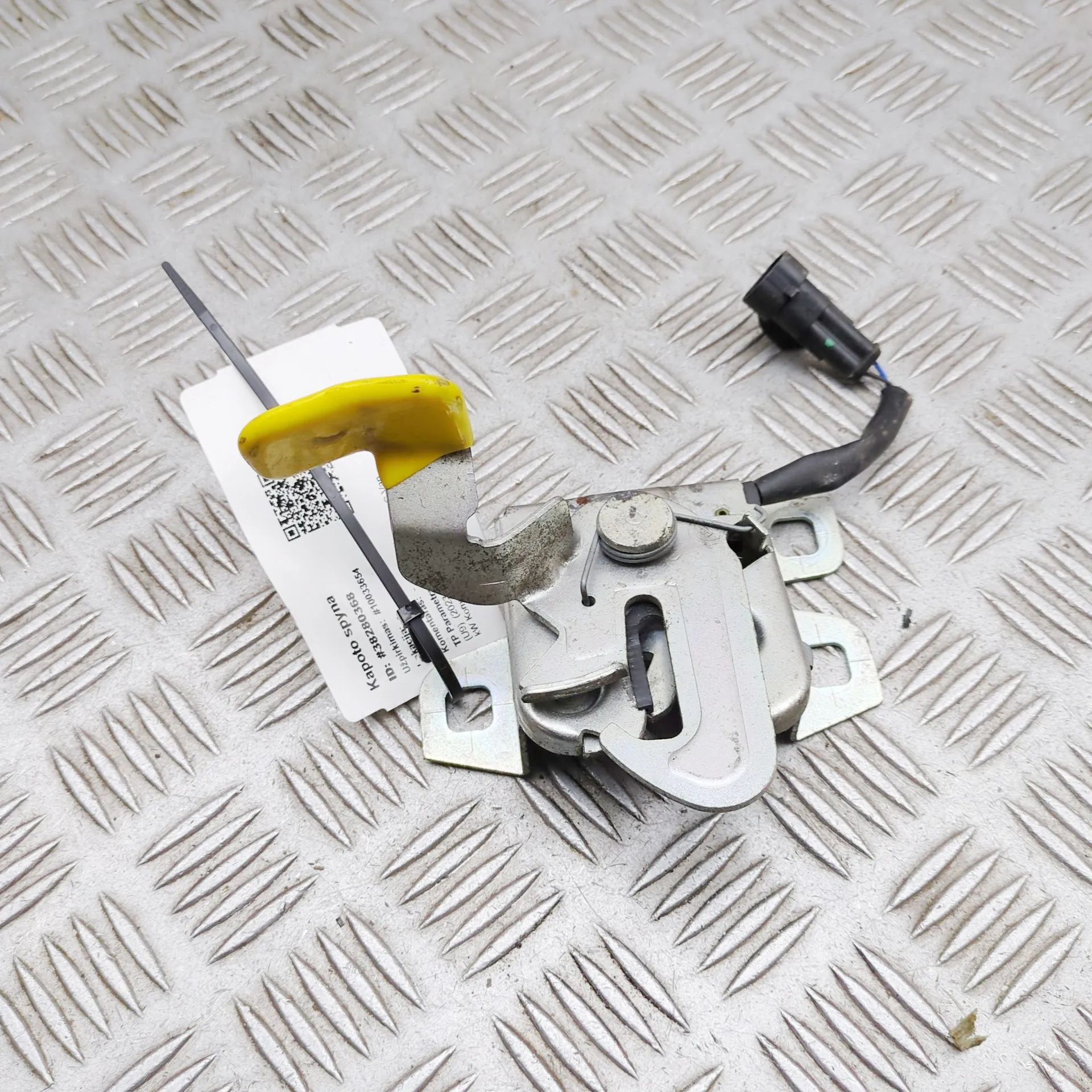 Opel Movano (C) замок капота Bonnet lock — OPEL MOVANO (C Van U9) (2023-...)...