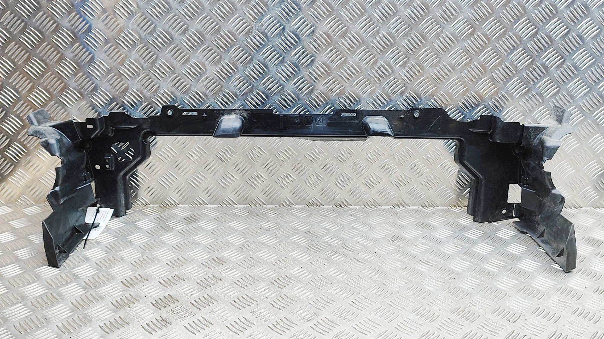 Land Rover Range Rover Sport (L494) Slam Panel Frame Plastic Trim