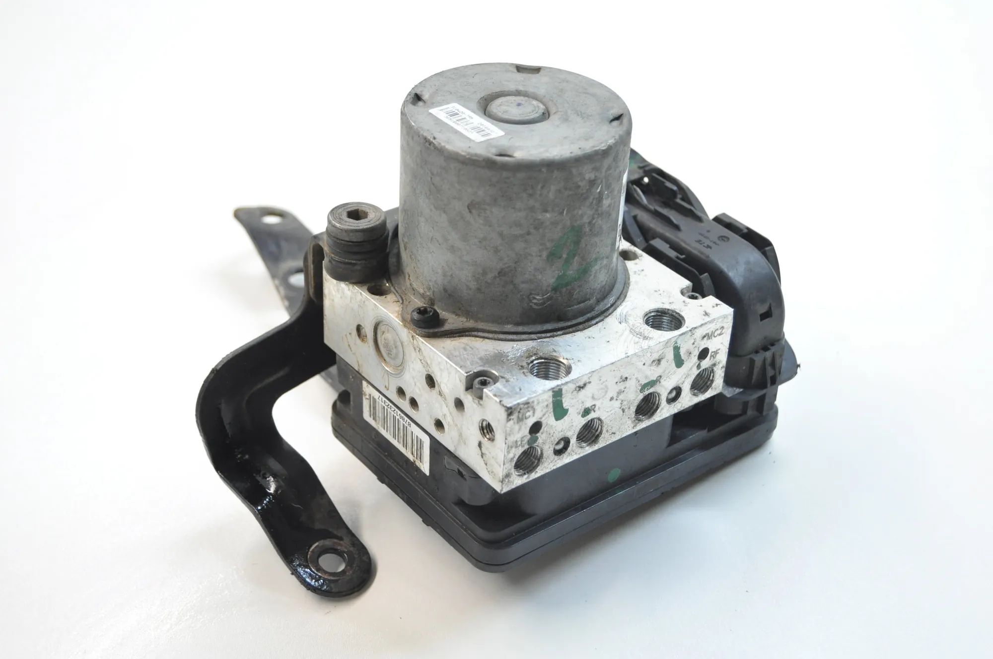 Kia Sportage ABS hydraulic pump ABS Pump — KIA SPORTAGE (QL) (2015-...) — 58920...