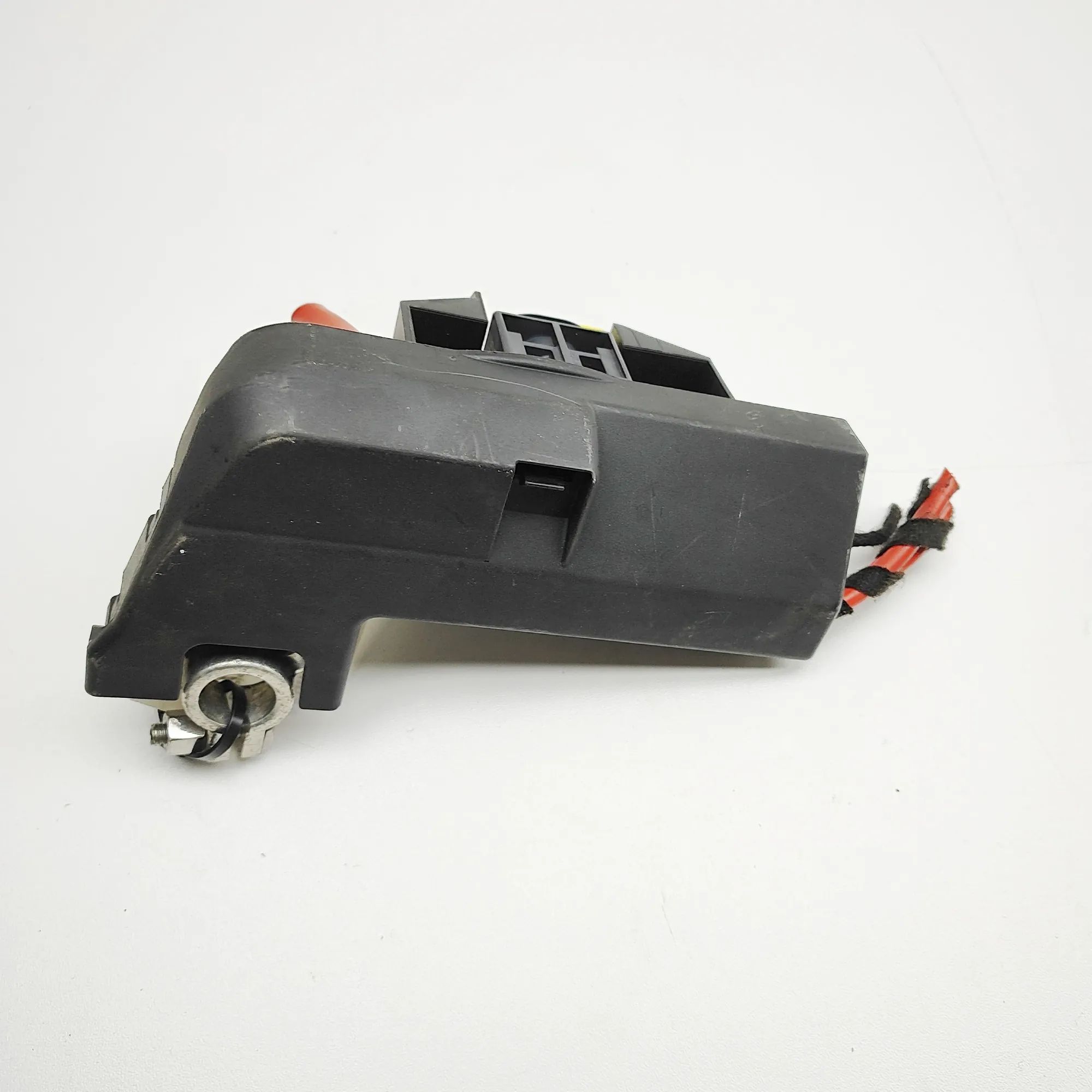Audi Q5 (8R) Battery Cable Ends Battery Cable Ends — AUDI Q5 (8R) (2008-2017) —...
