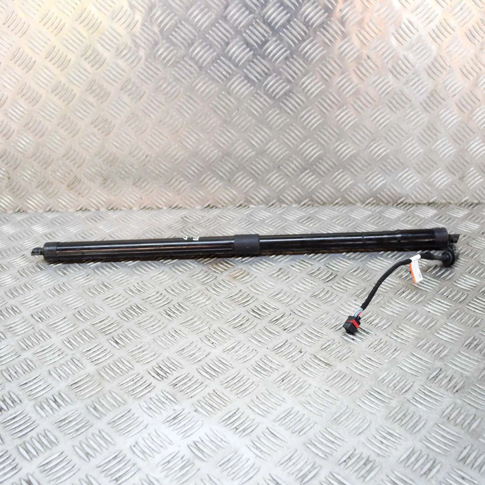 Land Rover Range Rover Sport (L494) Right Side Tailgate Gas Strut