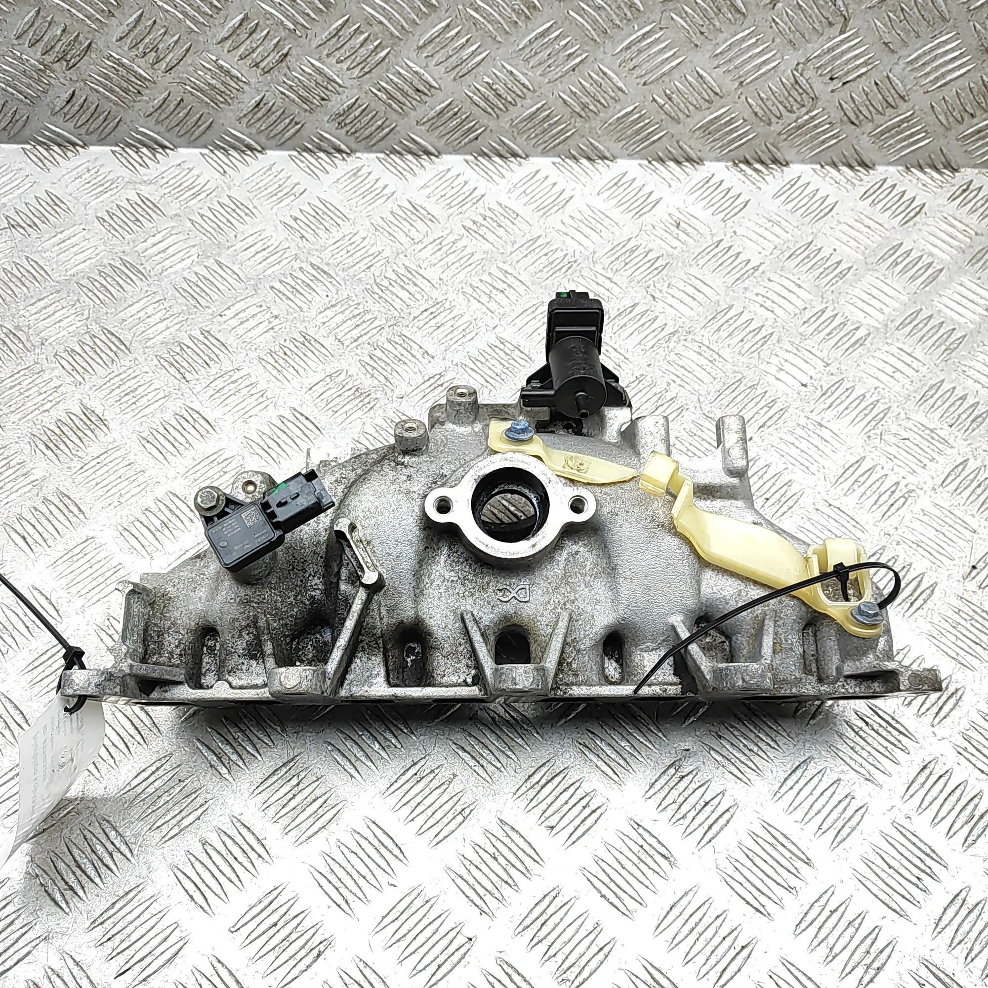 Renault Master imusarja Intake Manifold — RENAULT MASTER (III Van FV) (...