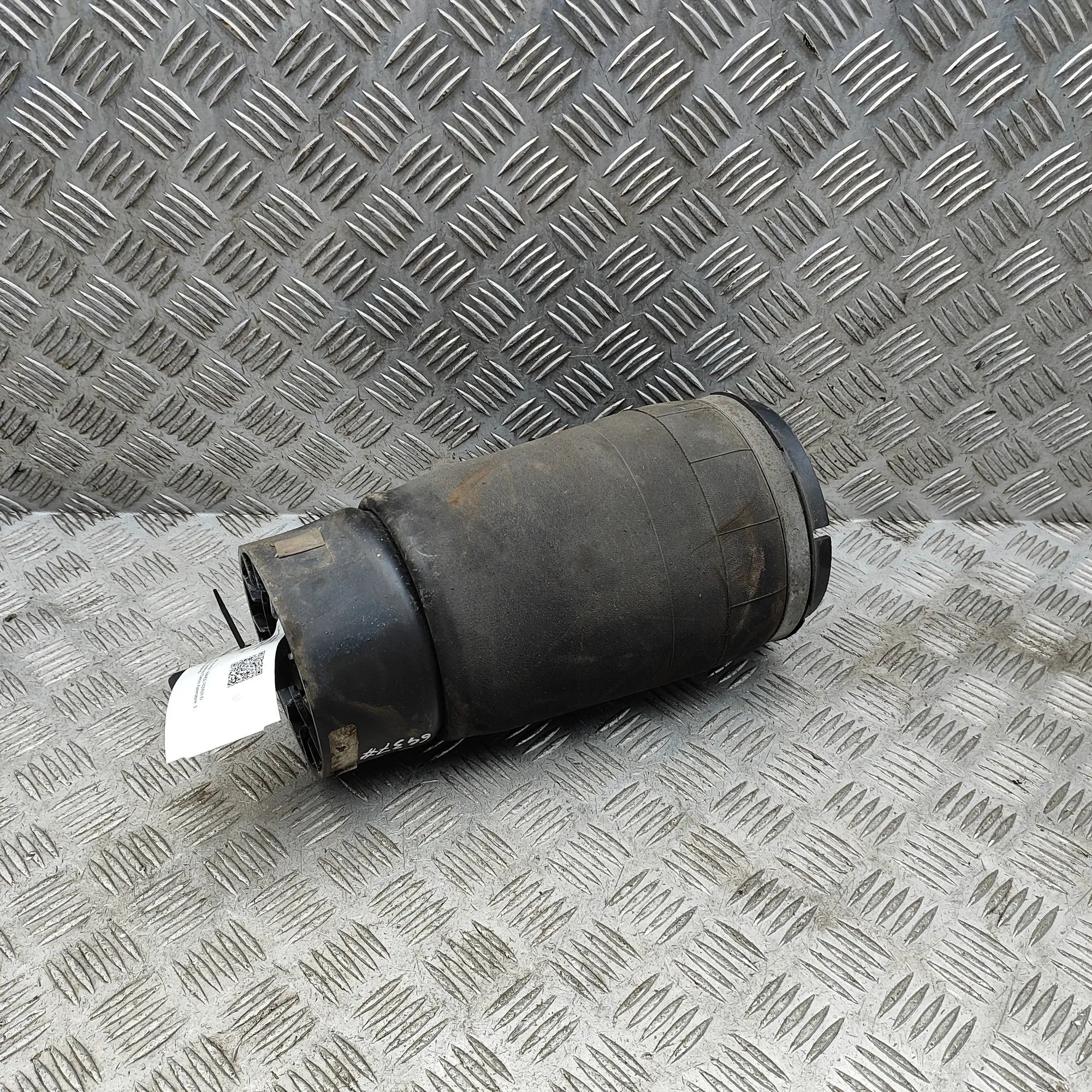 Land Rover Range Rover Sport (L494) Rear Right Air Suspension Spring Bag