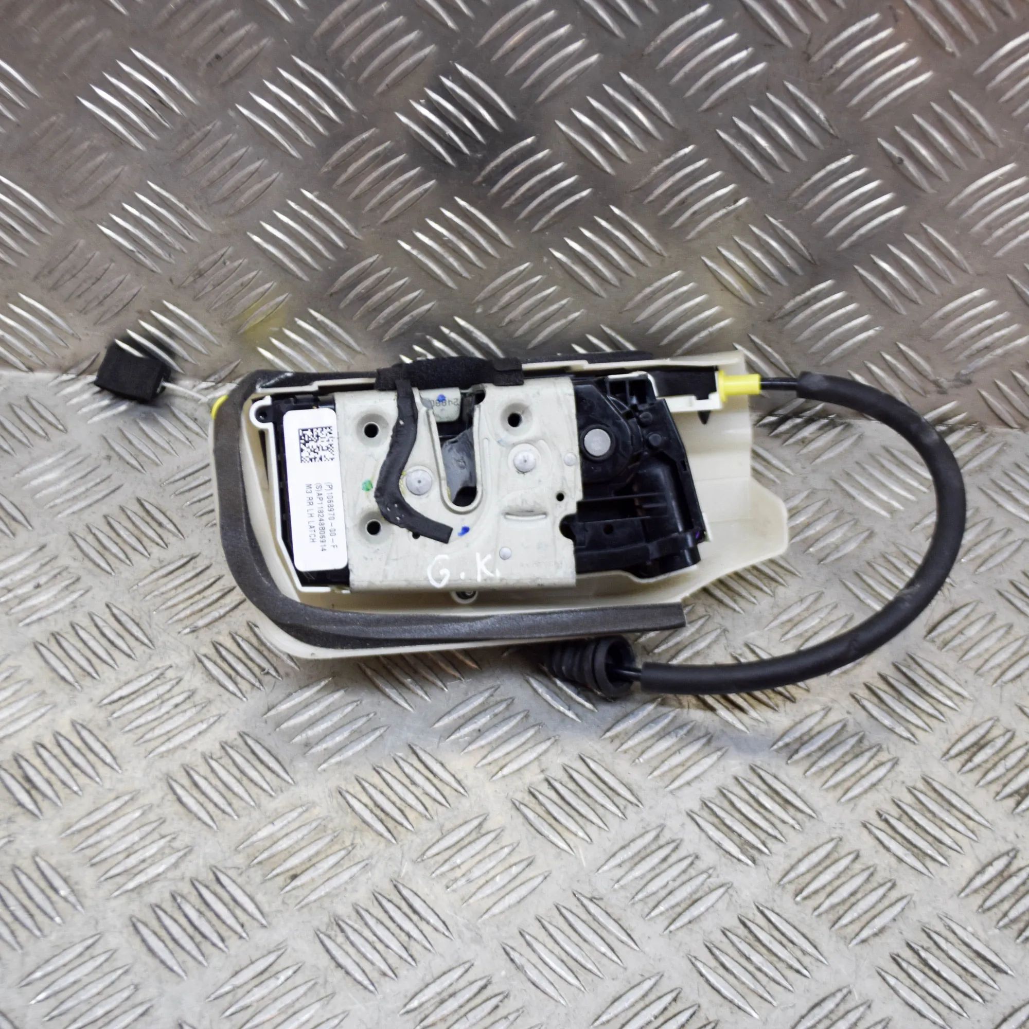 Tesla Model 3 Door lock — rear left Door lock — rear left — TESLA MODEL 3 (2018-......
