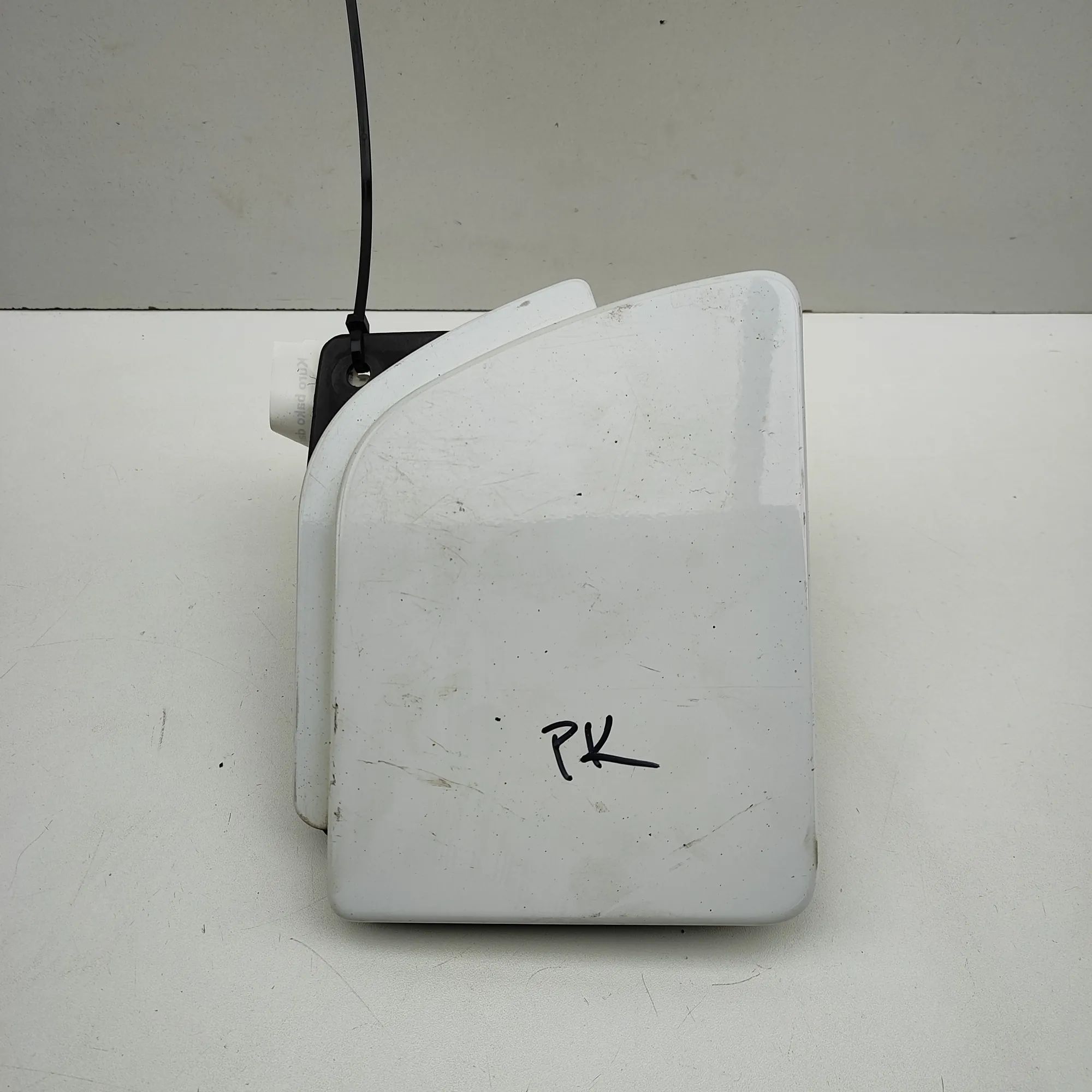 Renault Master Fuel Tank Flap Cap Fuel Tank Flap Cap — RENAULT MASTER (III Van FV...