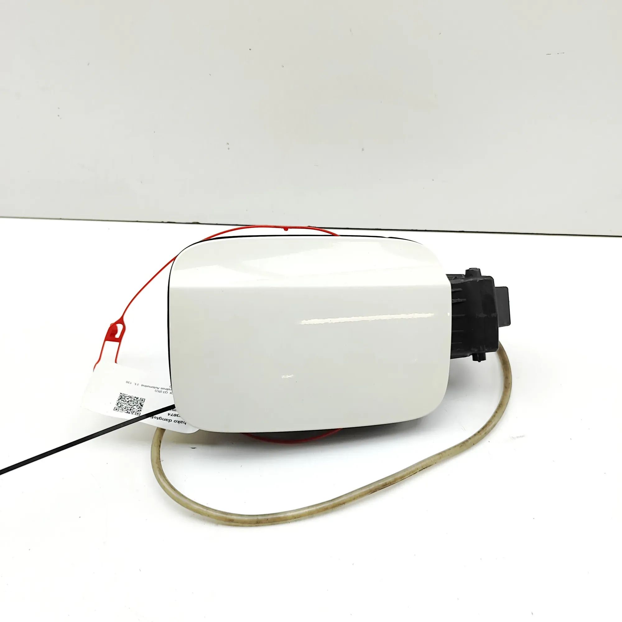 Audi Q3 (8U) Fuel Tank Flap Cap Fuel Tank Flap Cap — AUDI Q3 (8U) (2011-2018) —...