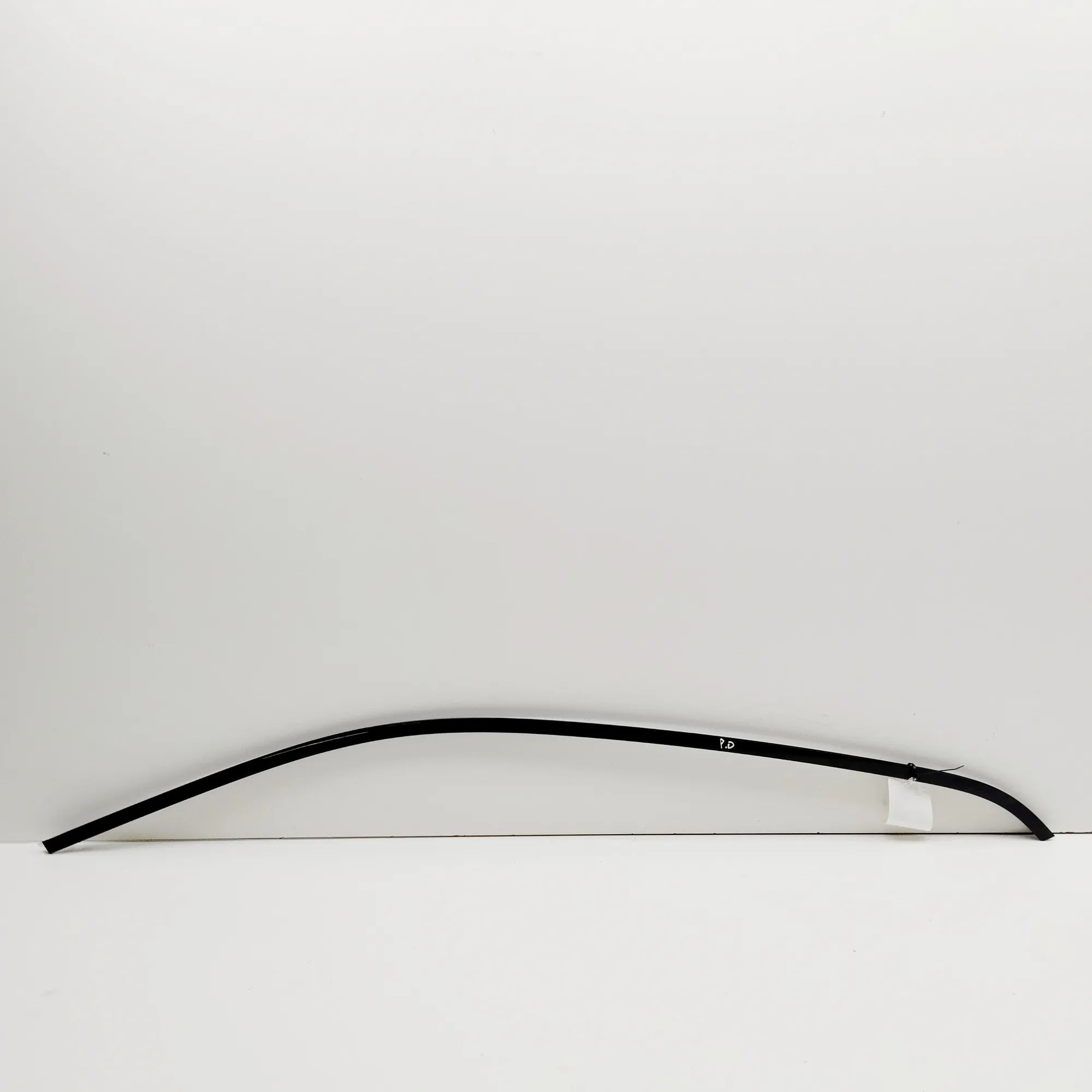 Land Rover Discovery Sport Upper door trim strip — front right Upper door trim strip — front right — LAND ROVE...