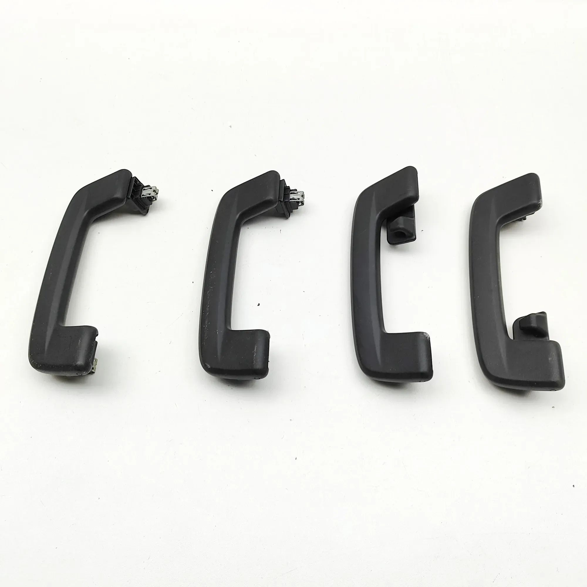 Audi Q3 (F3) Interior roof handle set Interior roof handle set — AUDI Q3 (Sportback F...
