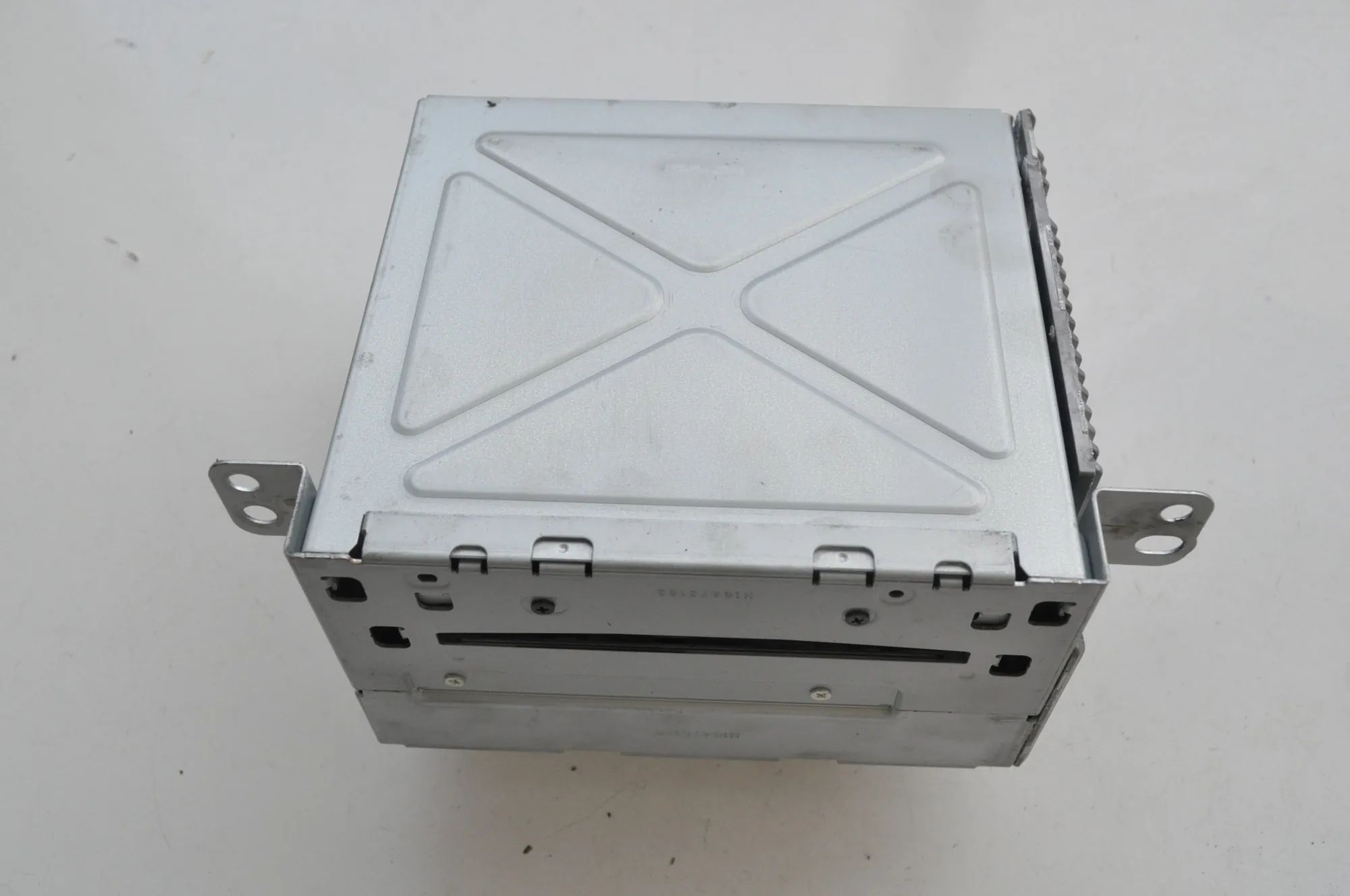 Chevrolet Cruze Radio/CD head unit Radio/CD head unit — CHEVROLET CRUZE (J300) (20...