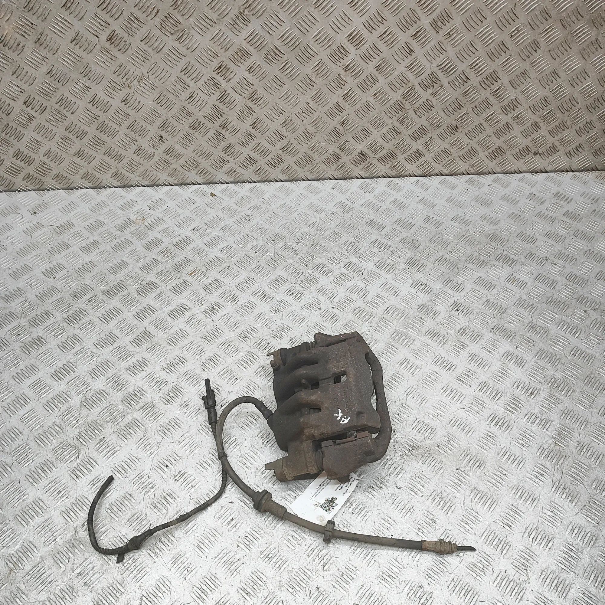 Peugeot Boxer Brake caliper — front left Brake caliper — front left — PEUGEOT BOXER (Min...