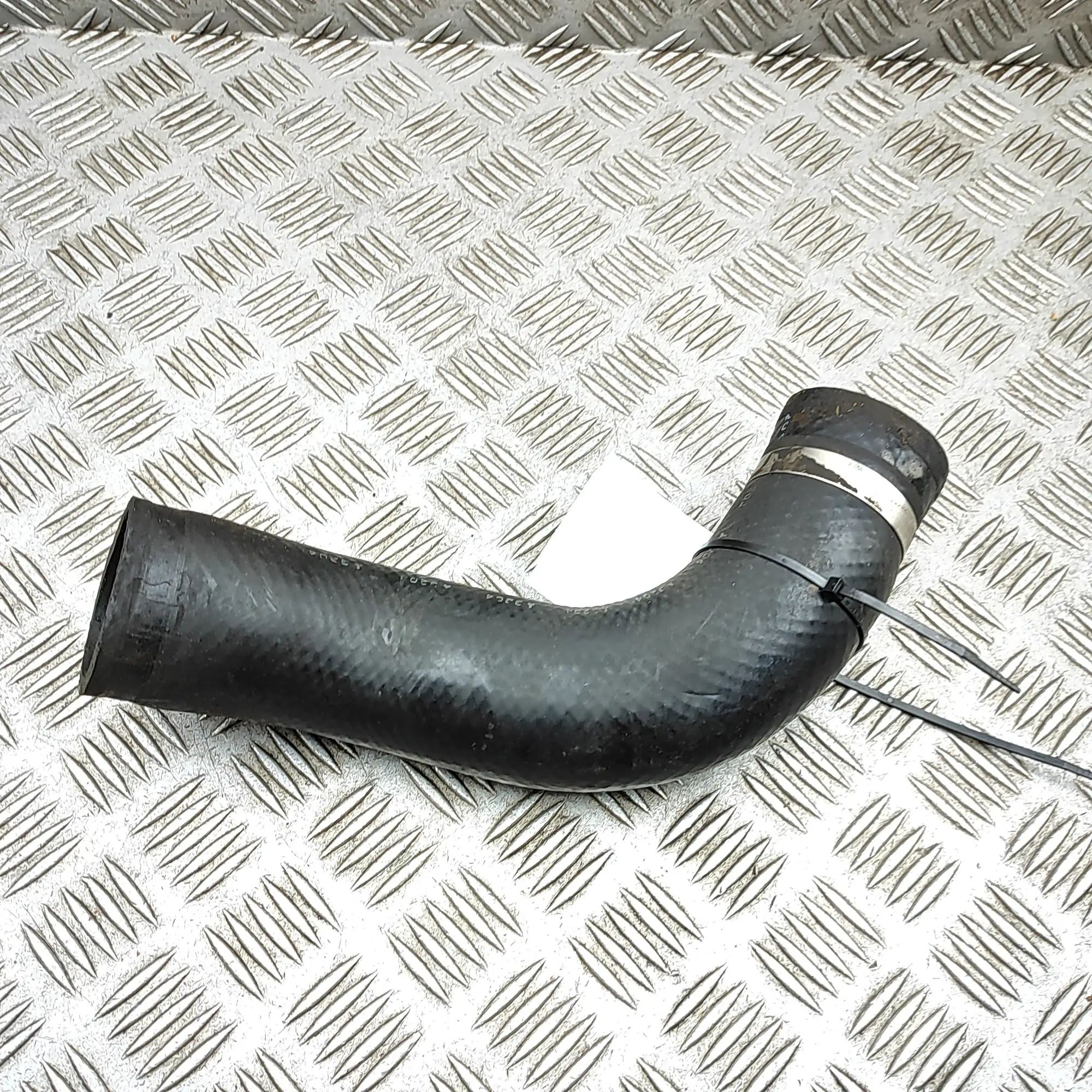 Toyota Land Cruiser 100 Intercooler Hose Pipe Intercooler Hose Pipe — TOYOTA LAND CRUISER (10...