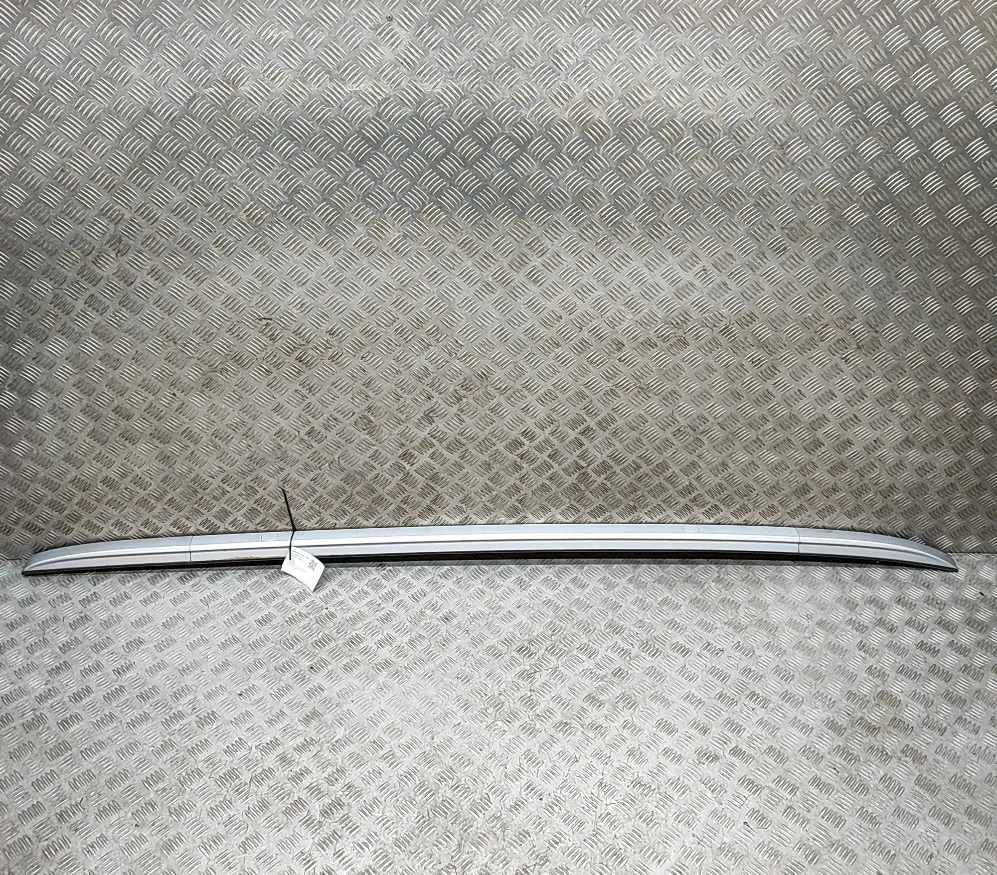 Kia Sorento Right Side Roof Rail