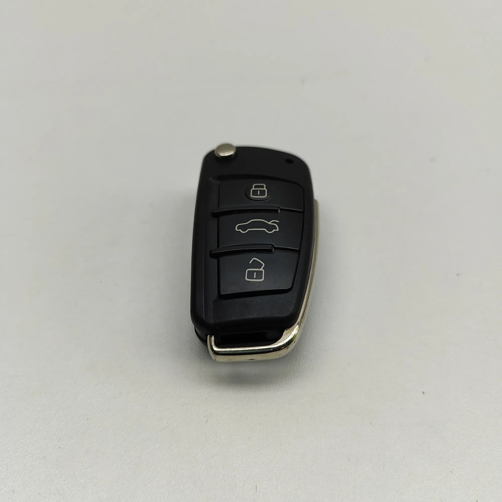 Audi Q3 (8U) Ключ зажигания Ignition key — AUDI Q3 (8U) (2011-2018) — 5FA01...